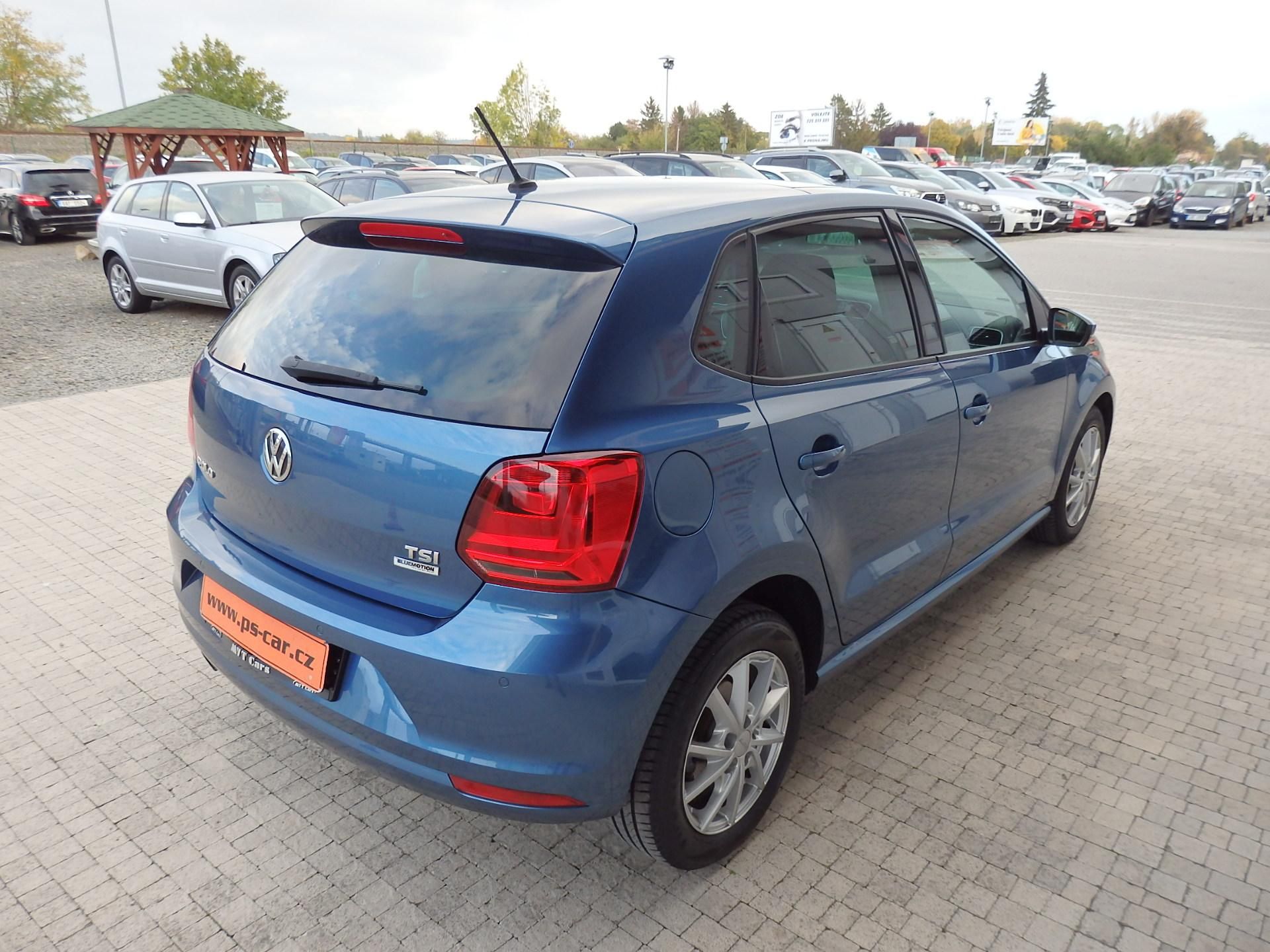 Volkswagen Polo, 1.2 TSI COMFORTLINE, PANORAMA - fotka 4