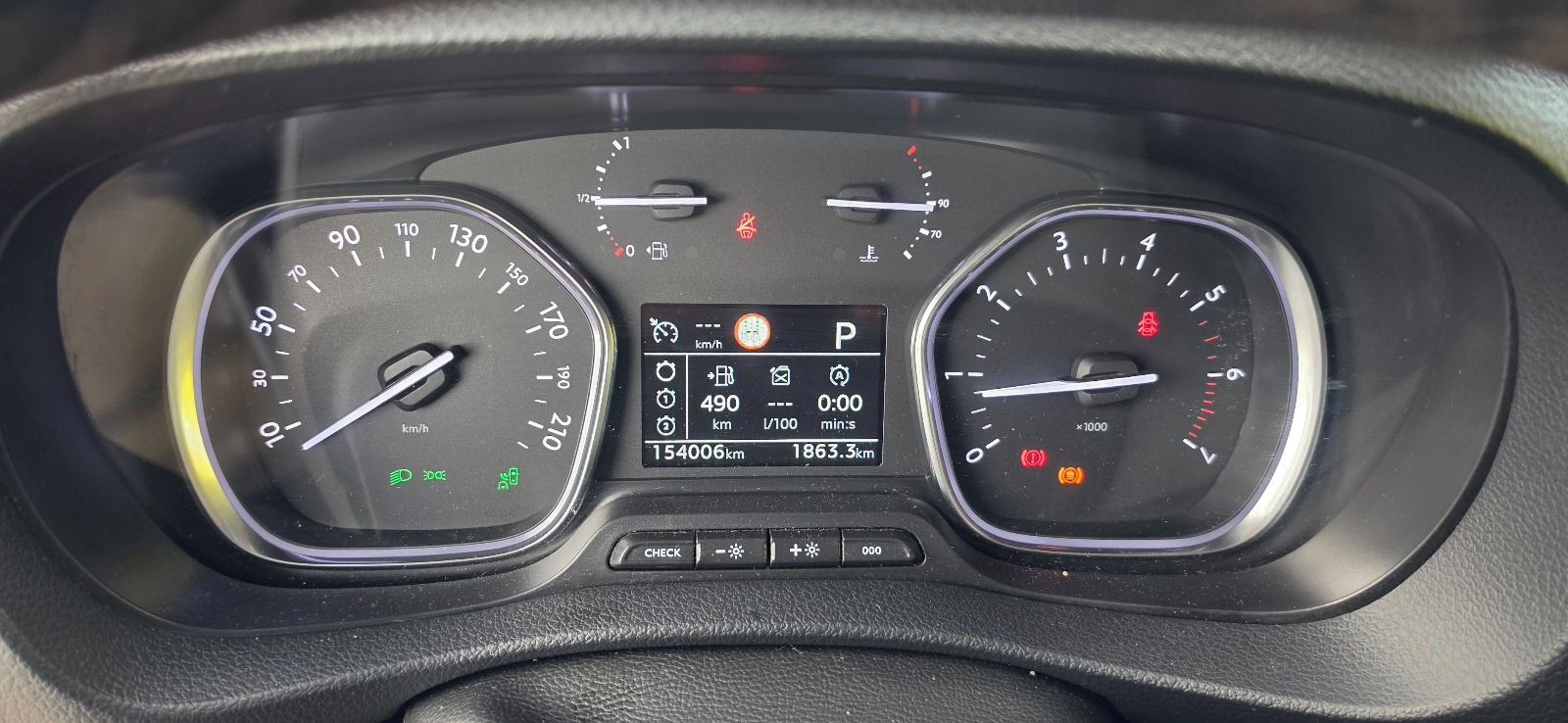 Toyota Proace Verso, 2,0 D-4D Pravidelný servis! - fotka 4
