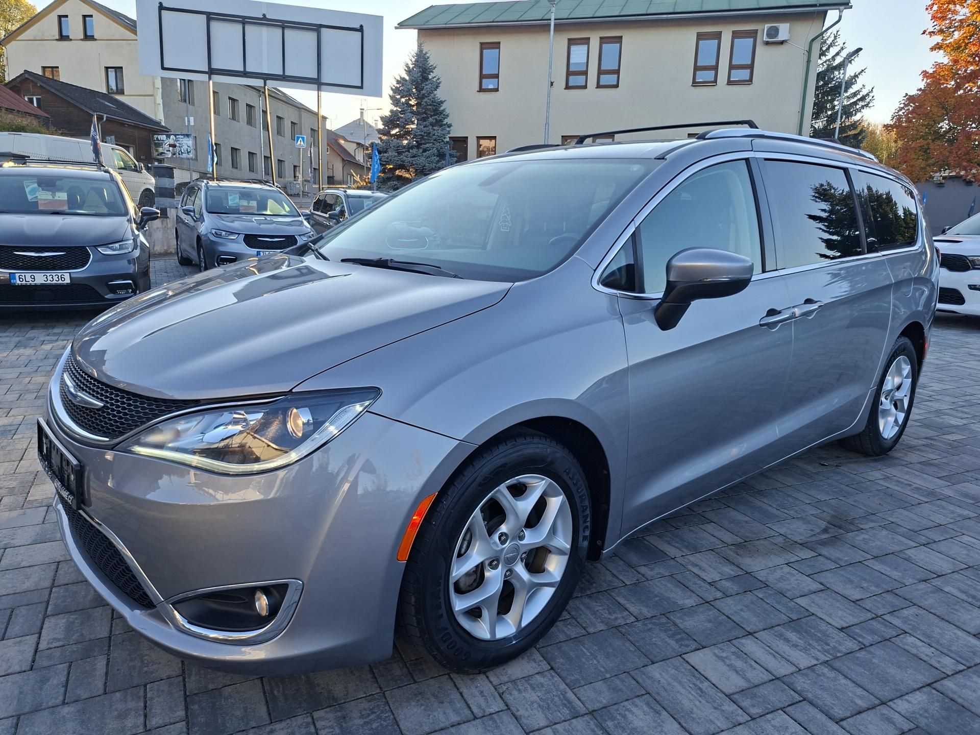 Chrysler Pacifica, 3,6L V6 Touring L PLUS,DVD,And - fotka 3