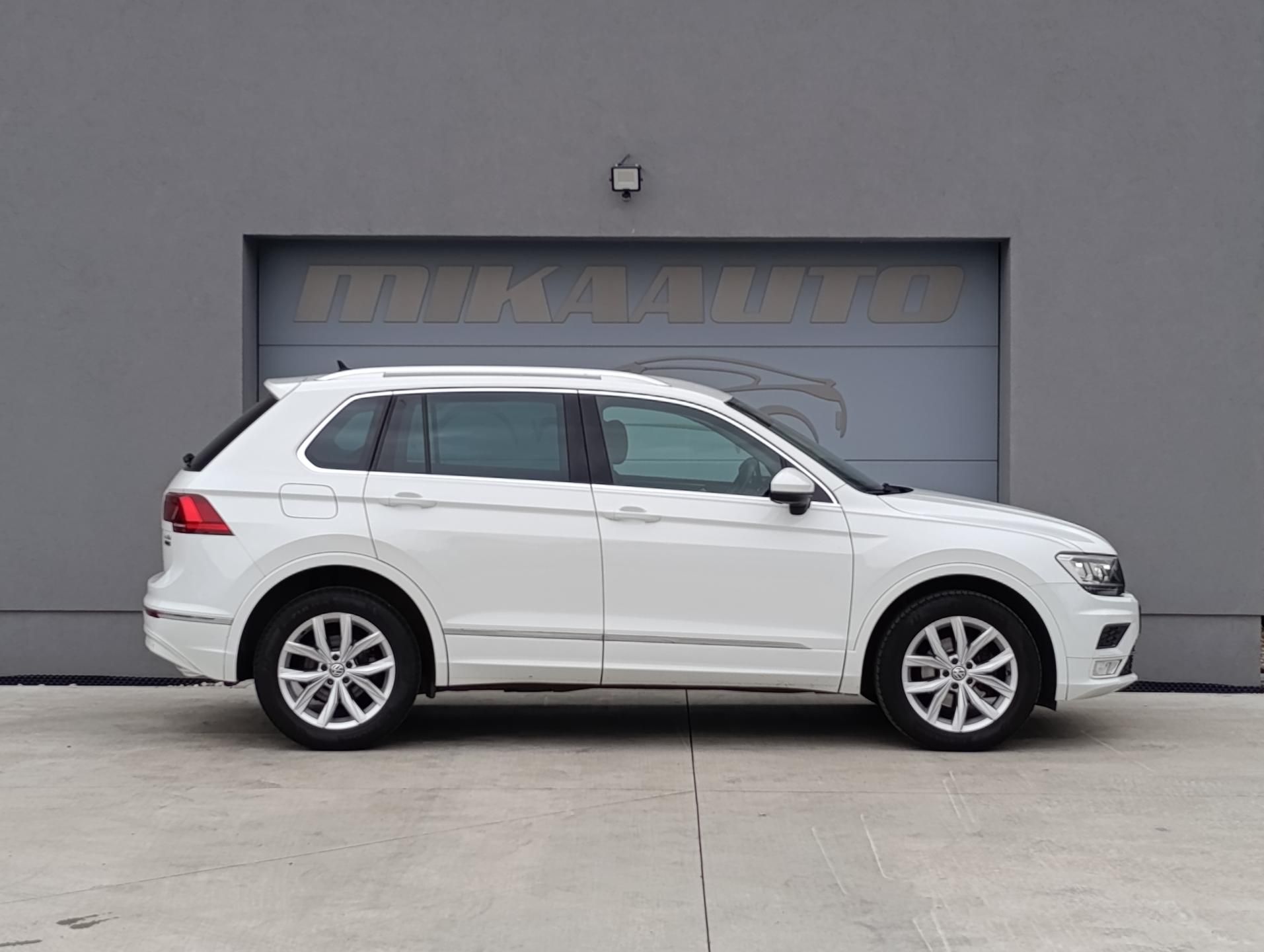 Volkswagen Tiguan, 2.0TDI DSG 4M HIGHLINE ČR - fotka 4