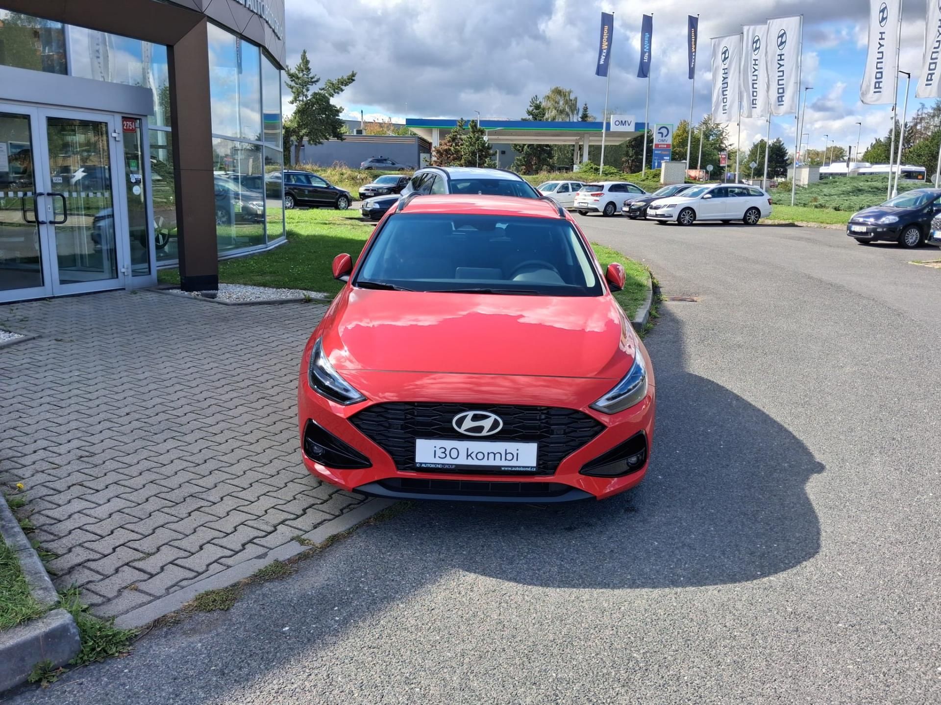 Hyundai i30, 1.6 T-GDi 150k GO Czech! - fotka 5