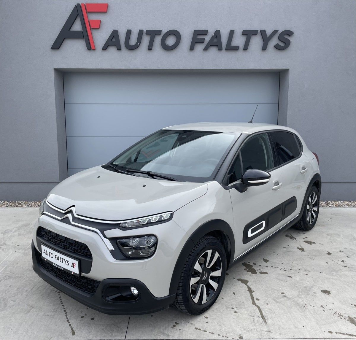 Citroën C3, 1,2 i 61KW ČR.1.MAJITEL - fotka 6