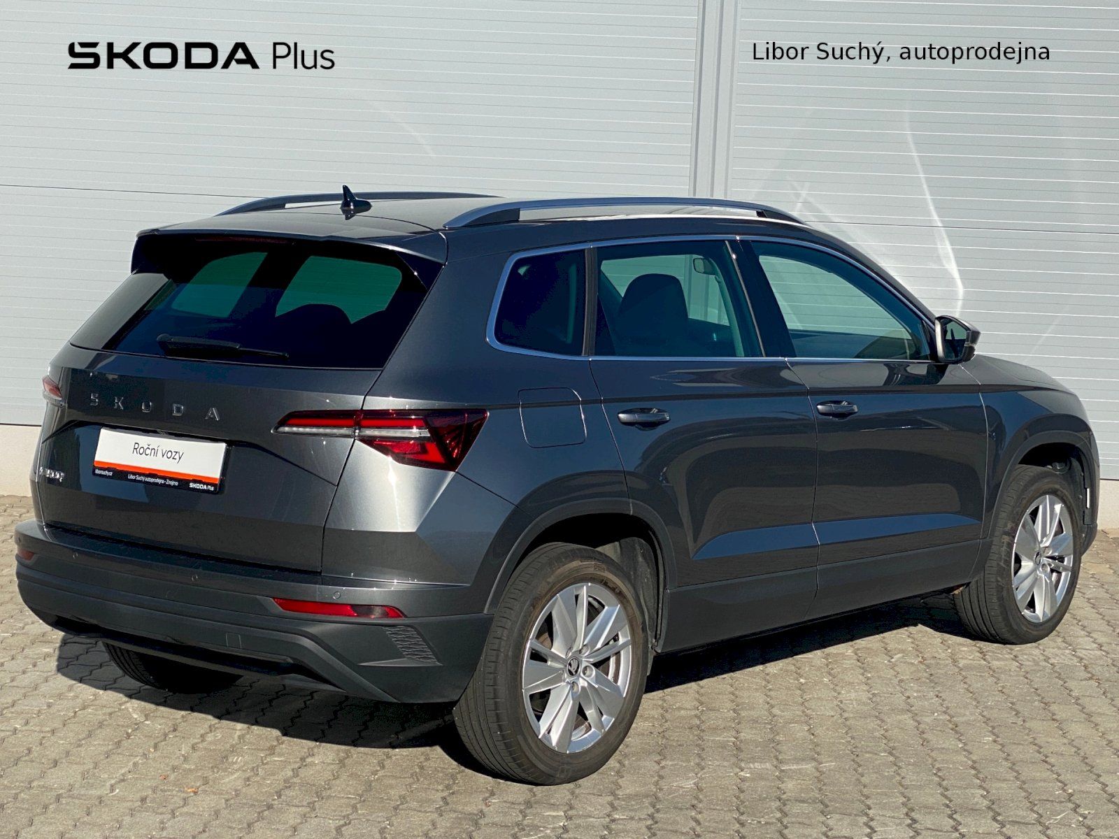 Škoda Karoq, Top Selection 1.5 TSI 110 kW - fotka 2