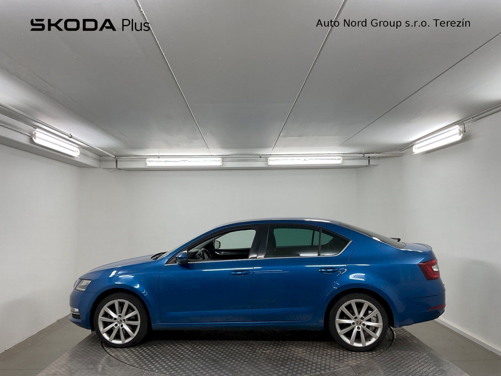 Škoda Octavia, Style 2,0TSI 140kW DSG - fotka 3