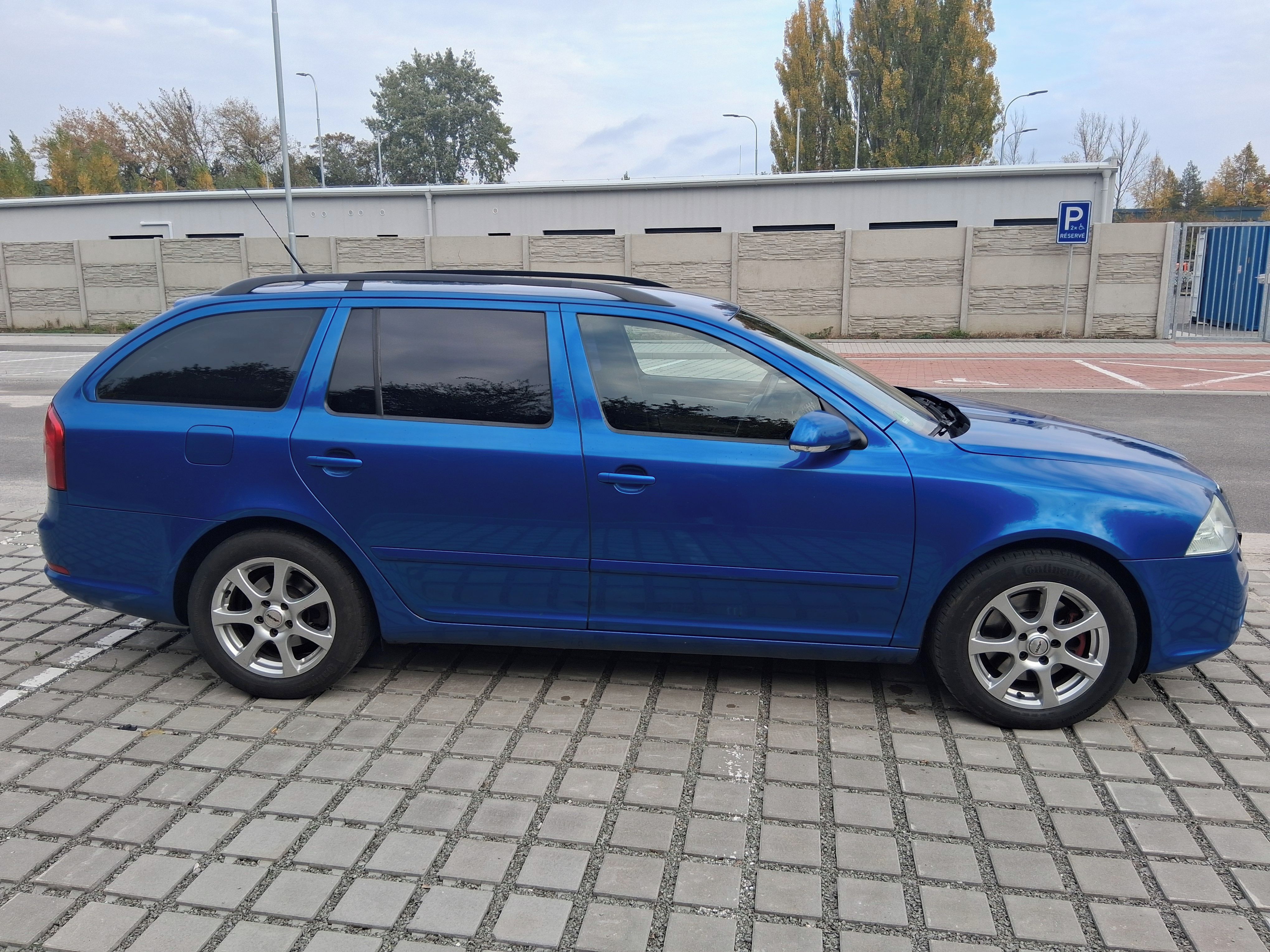 Škoda Octavia, RS 2.0 tdi,Alu,klima,abs, - fotka 6