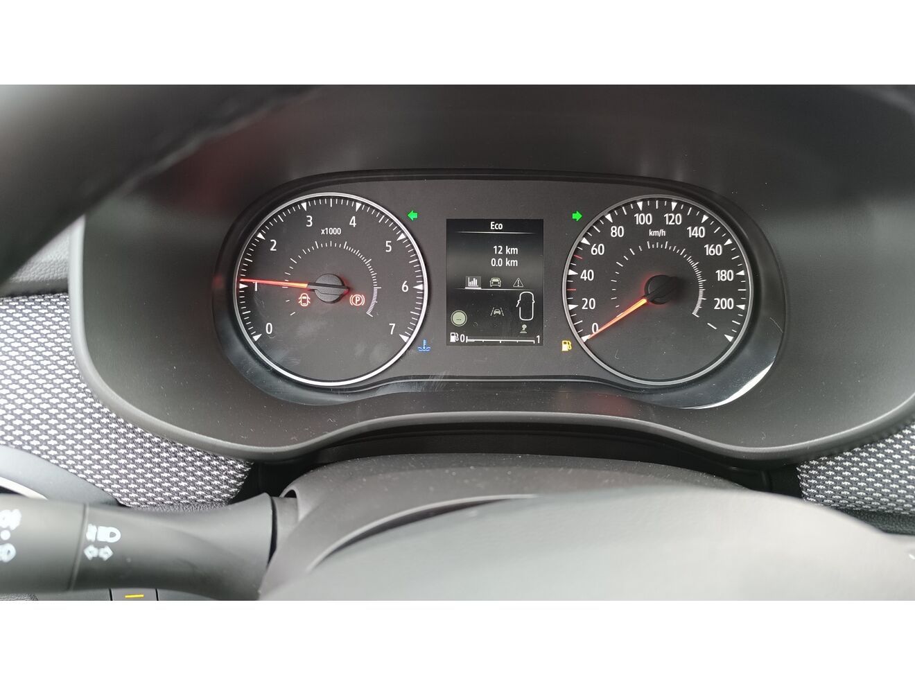 Dacia Sandero, Expression TCe 100 - fotka 6