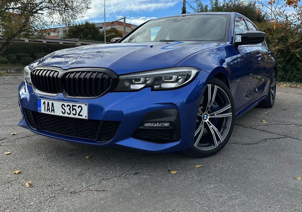 BMW Řada 3, M330i g30 - fotka 2