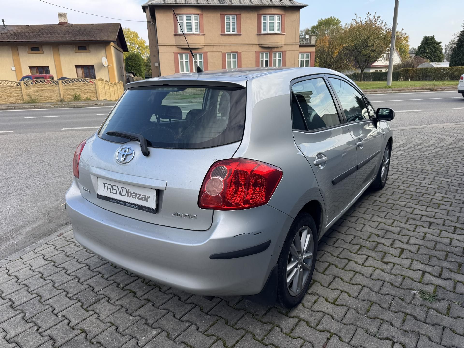 Toyota Auris, 1,6VVT-i EXCLUSIVE, ČR - fotka 4