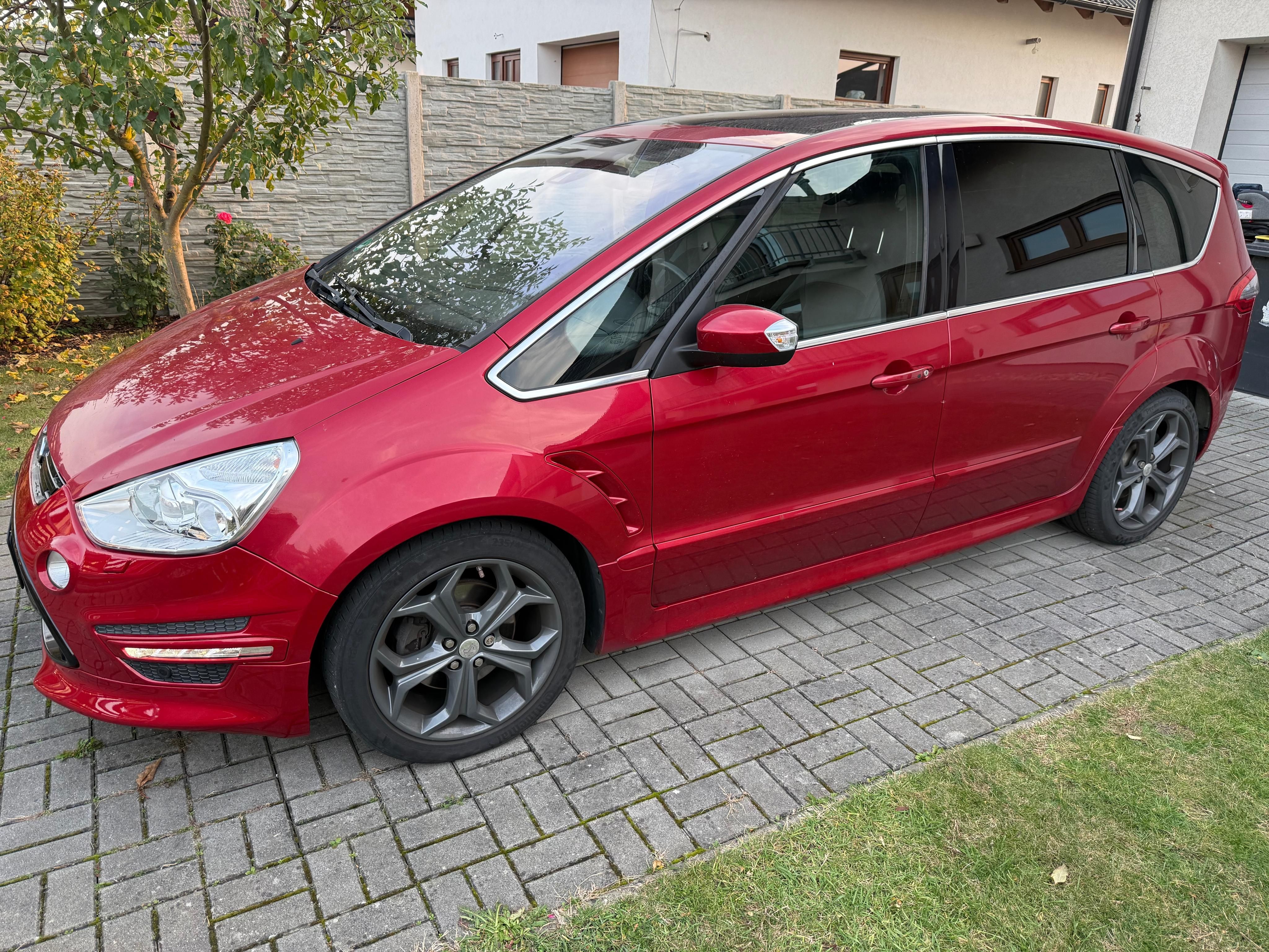 Ford S-MAX, 2.2 TDCi/147 kW TITANIUM S - fotka 2