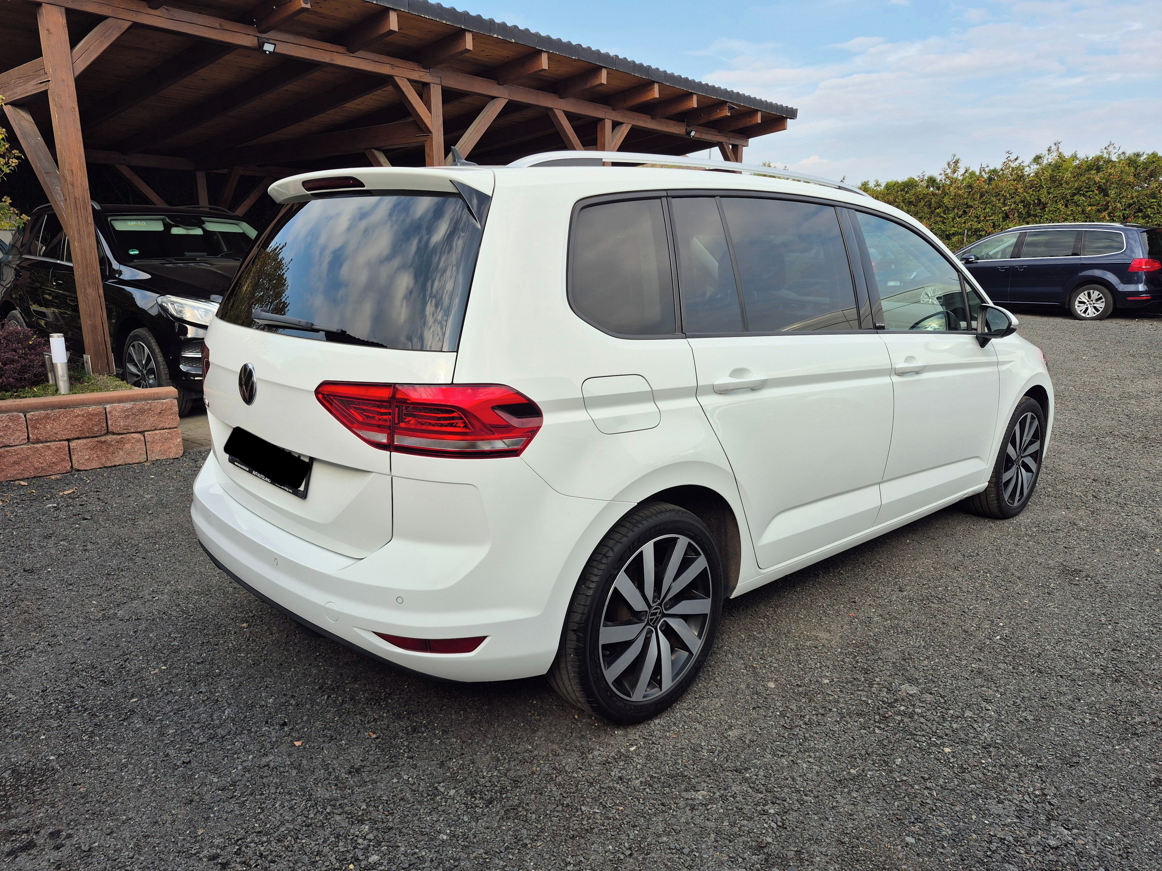 Volkswagen Touran, VW Touran 2,0 tdi DSG 7 míst - fotka 5