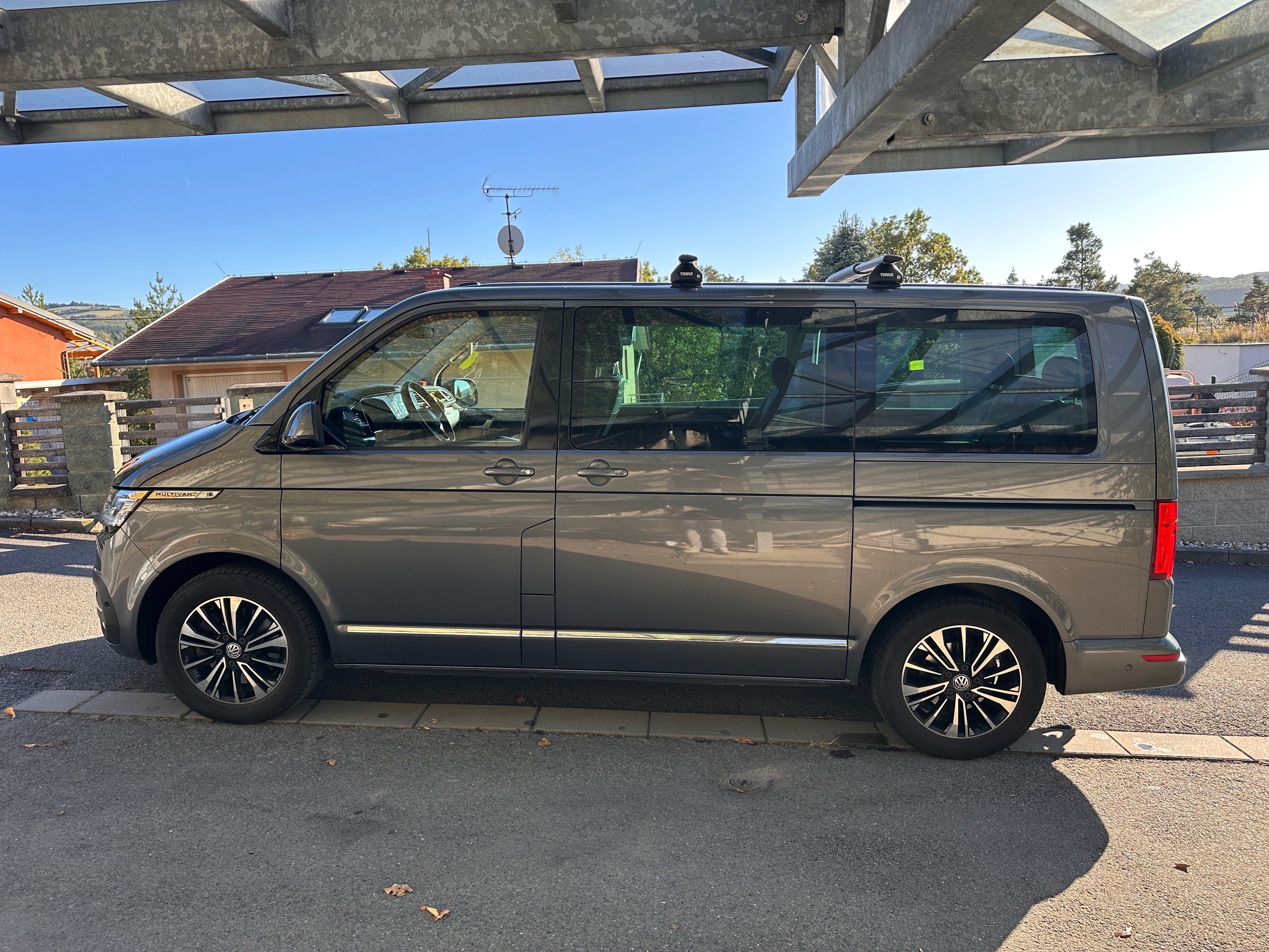 Volkswagen Multivan, HL, T6.1, 150kW, DSG, 4x4, DPH - fotka 6