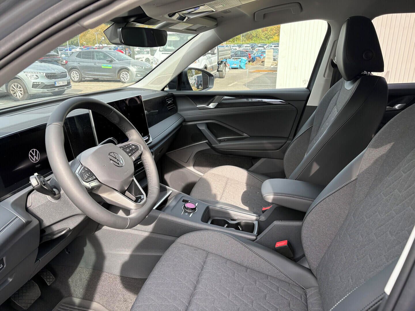 Volkswagen Tiguan, People 1,5 eTSI 110 kW - fotka 6
