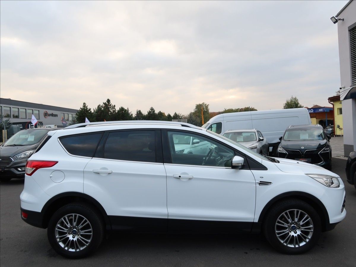 Ford Kuga, 1,6 EcoBoost,110kW,NovéČR,tažn - fotka 6