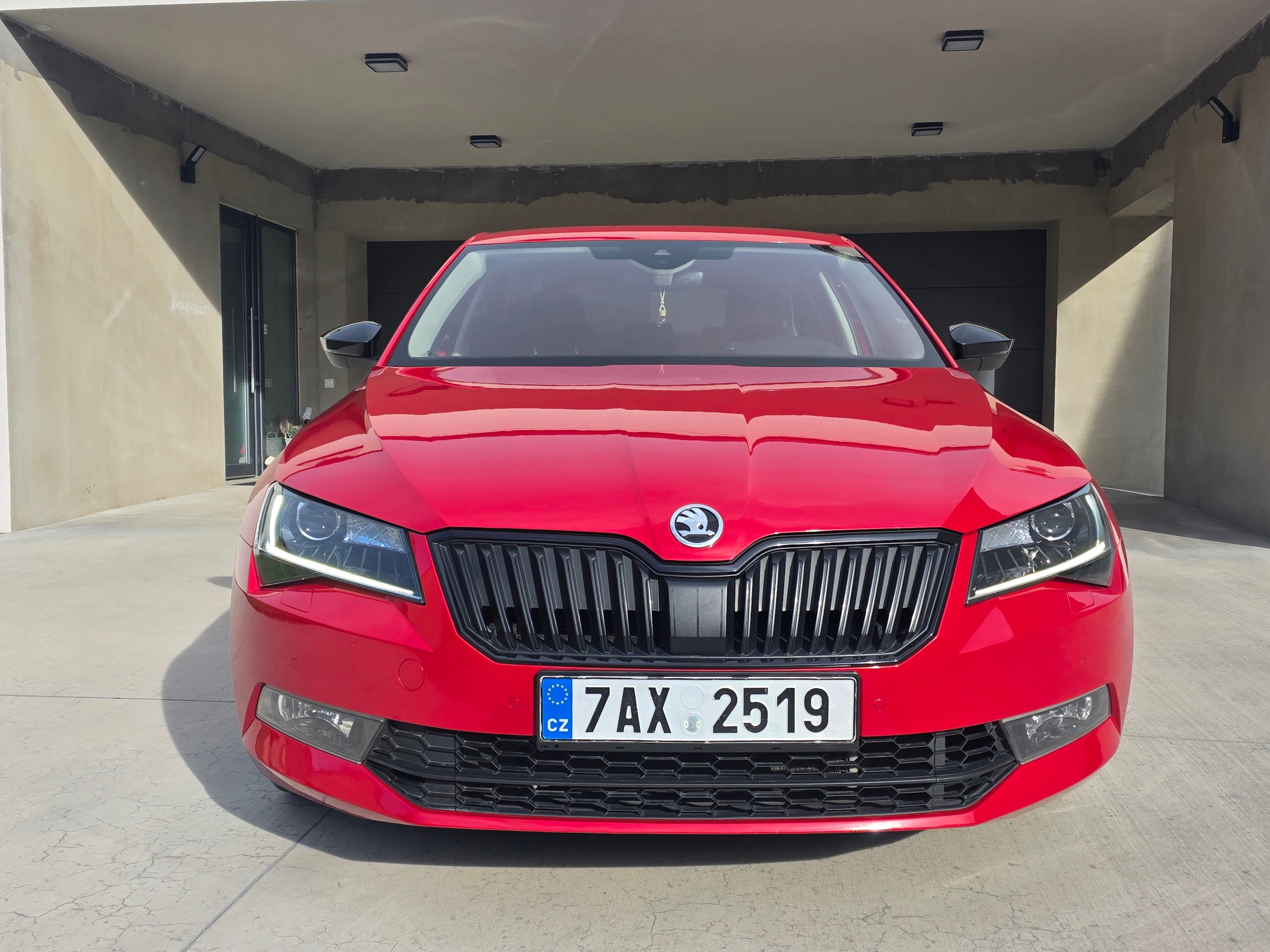 Škoda Superb, 2.0 TSI 206 kW L&K DSG,Odpočet - fotka 2