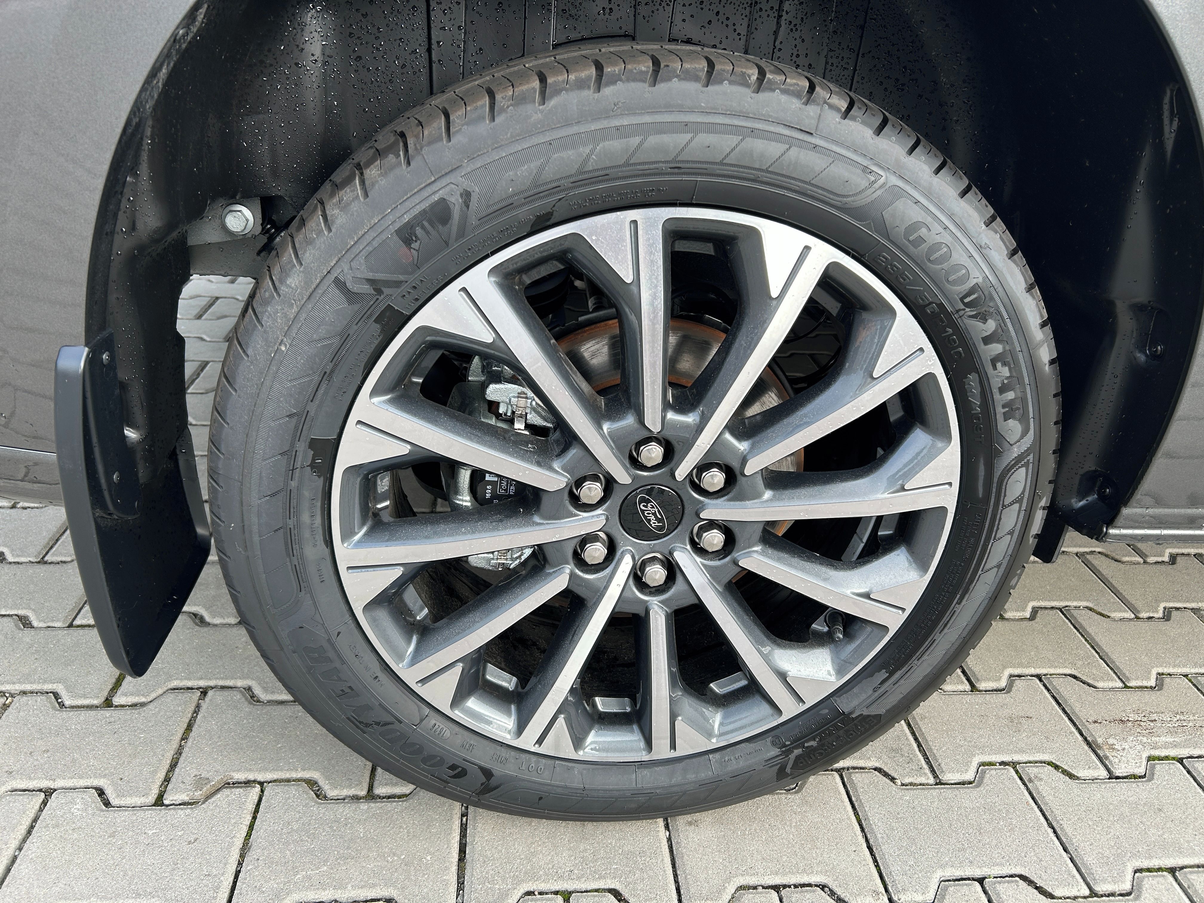 Ford Tourneo Custom, Titanium X L2 2.0EcoBlue 125kW - fotka 6