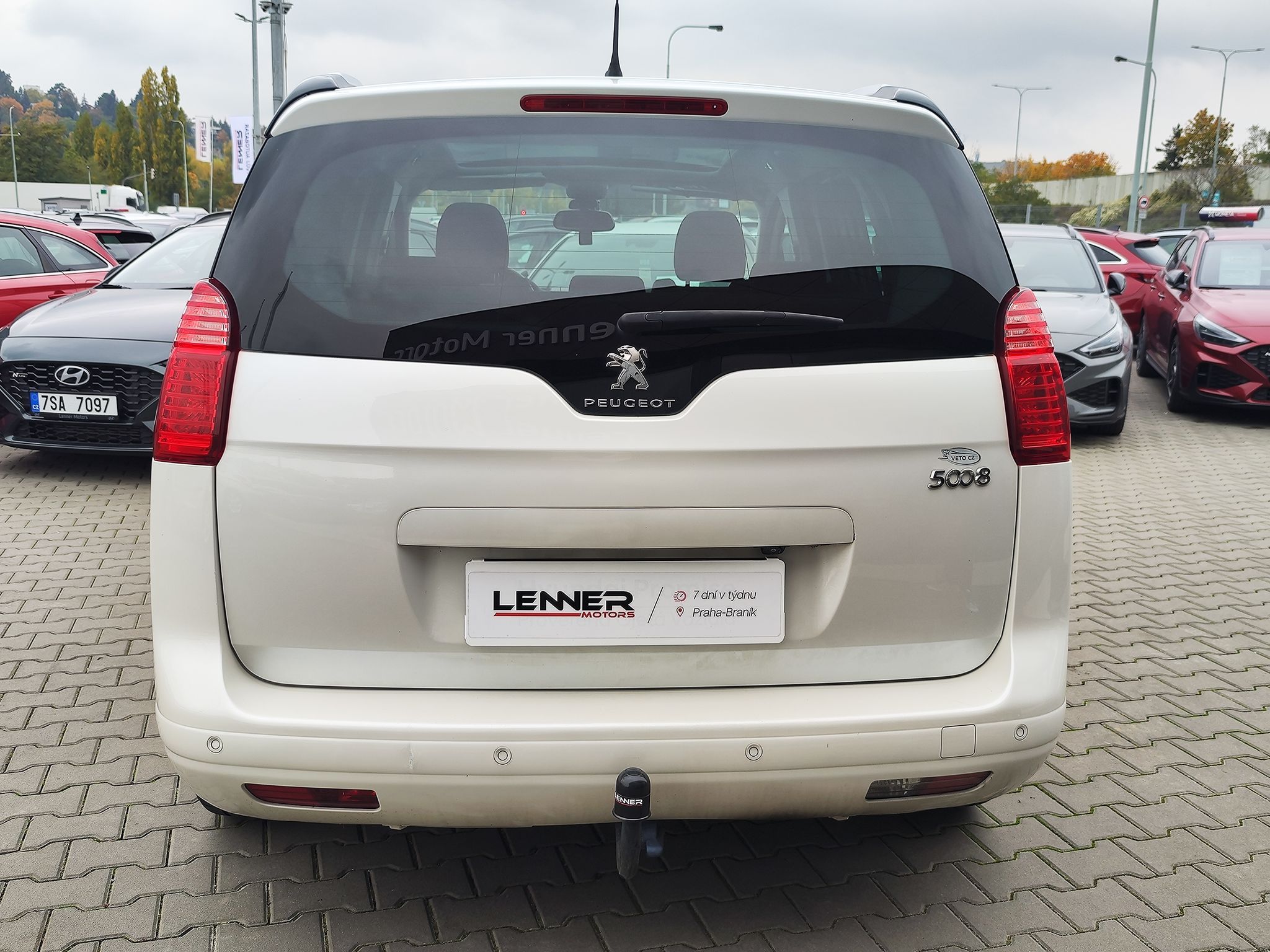 Peugeot 5008, 2.0 HDI/110kW Allure - fotka 6