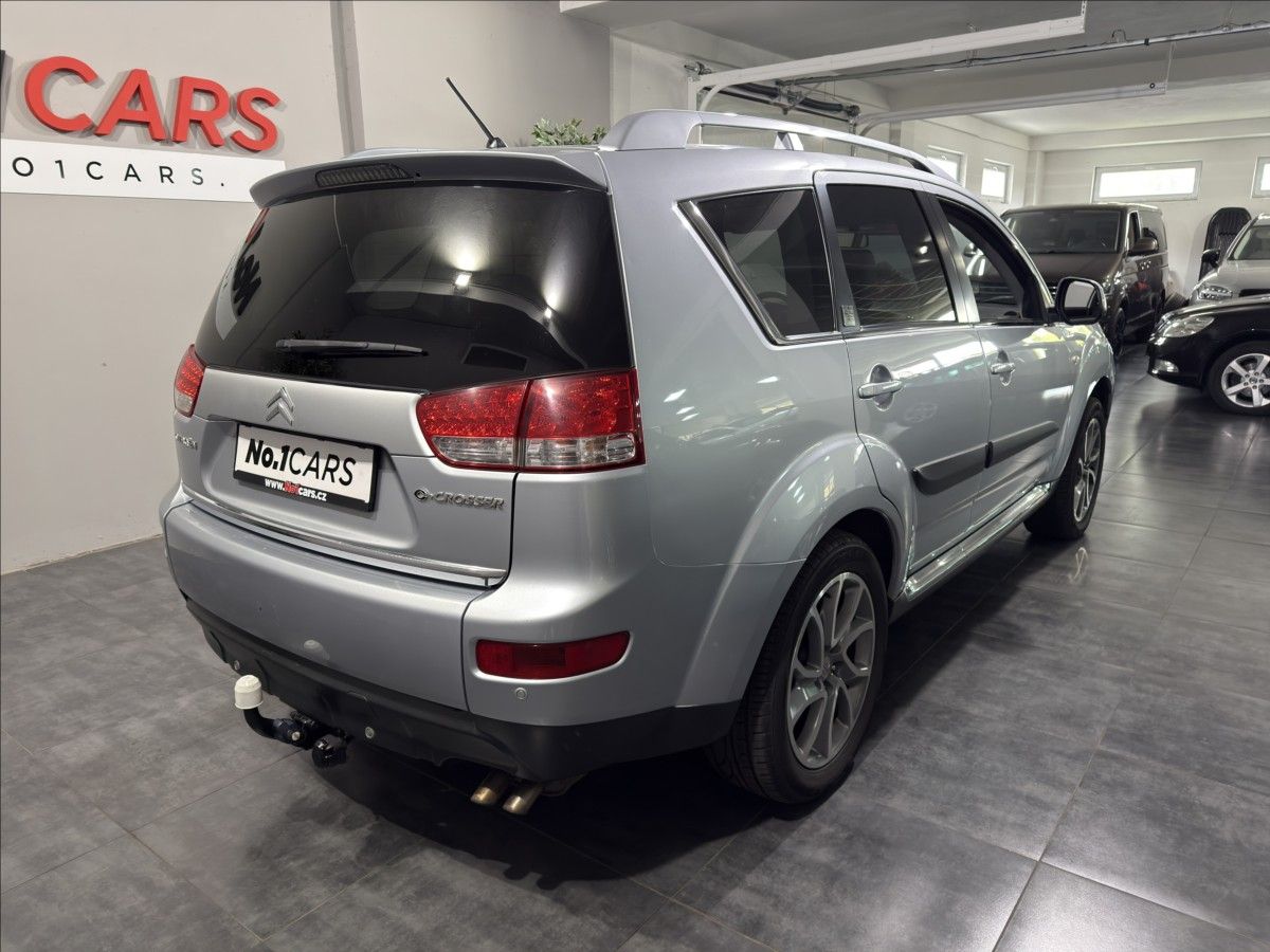 Citroën C-Crosser, 2,2   HDI AWD EXCLUSIVE XENON - fotka 5