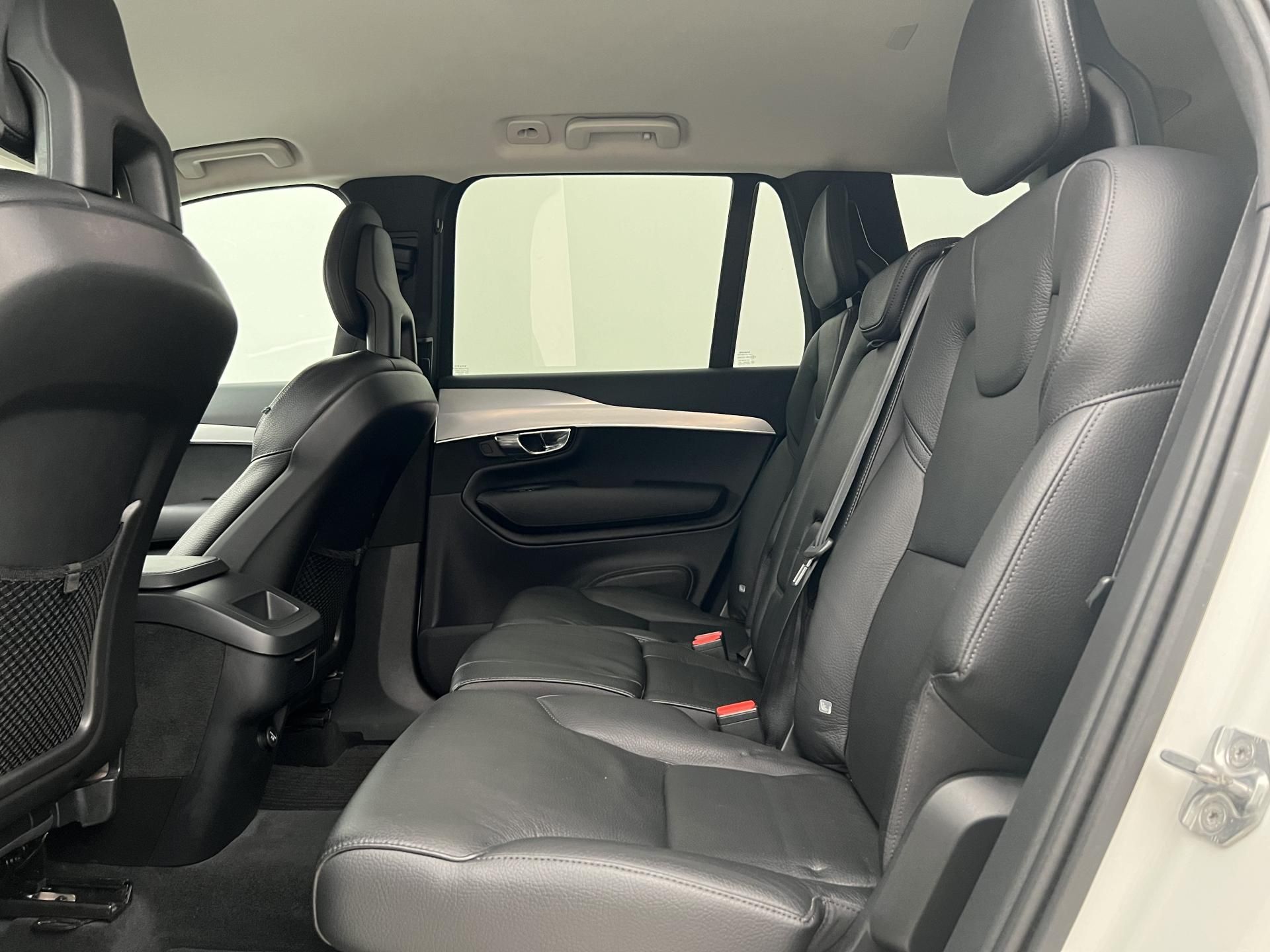 Volvo XC90, D5 AWD MOMENTUM CZ - fotka 6