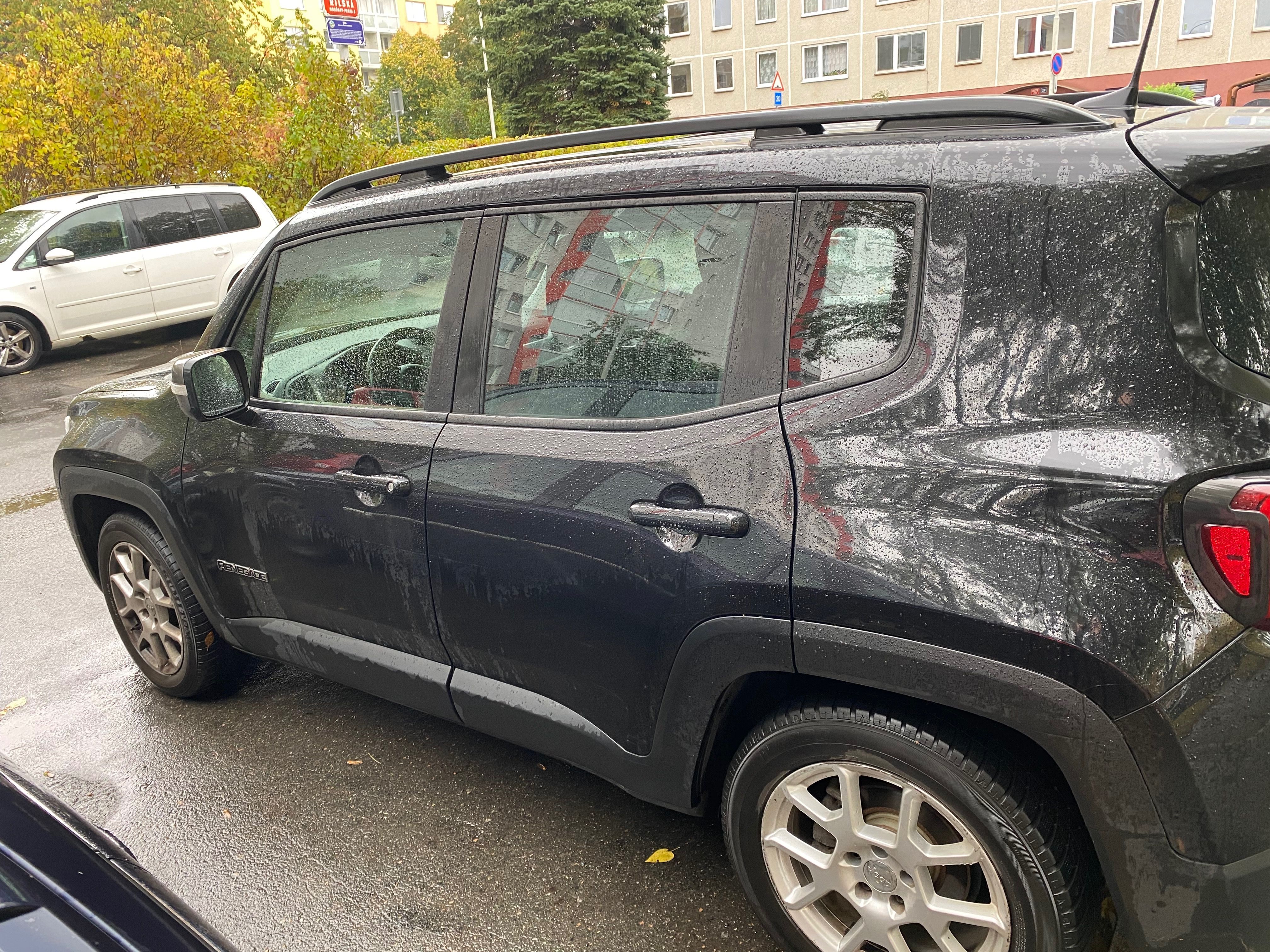 Jeep Renegade - fotka 4