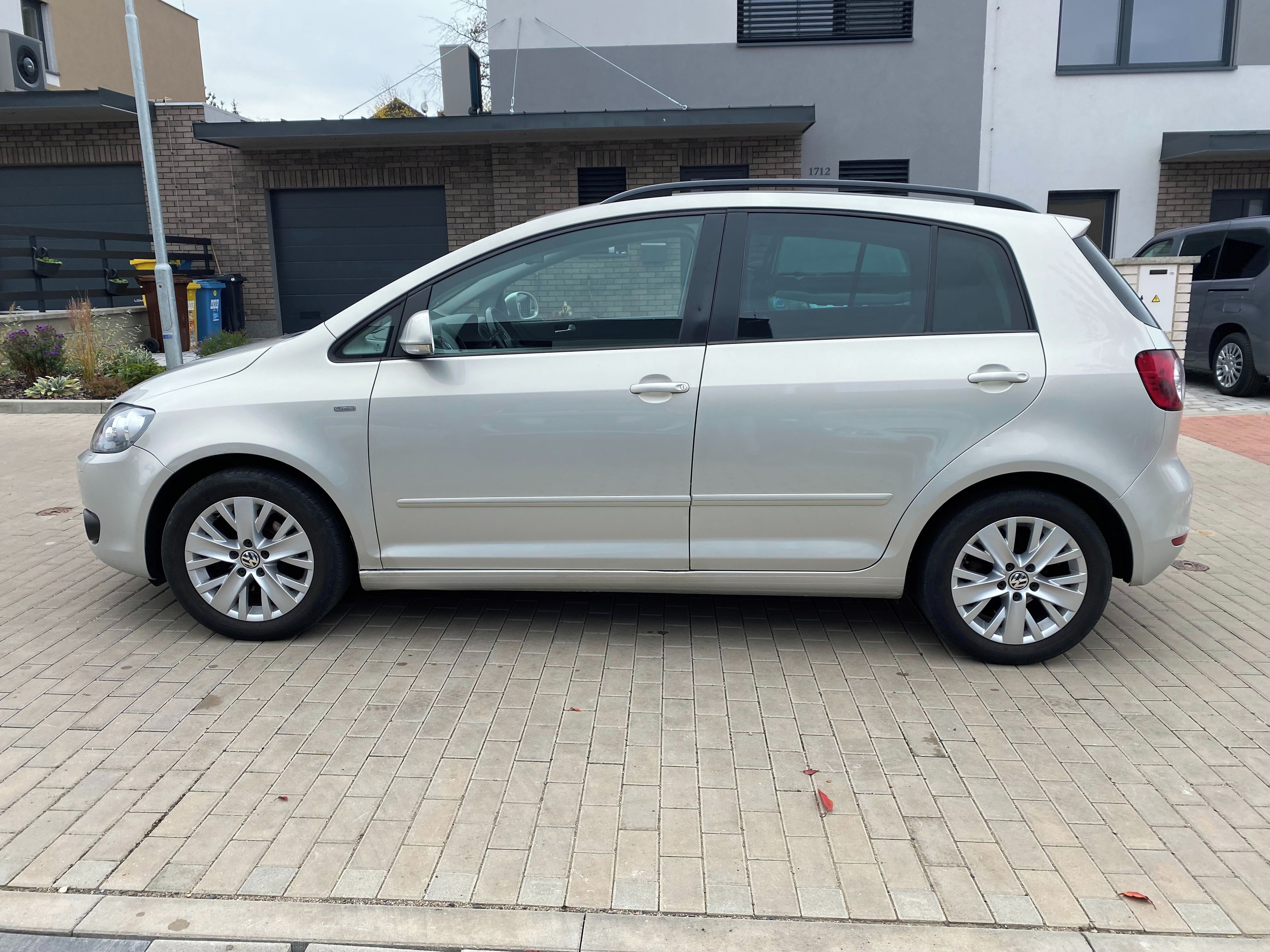 Volkswagen Golf Plus, 1.2 TSI, 63kW, tažné, nová STK - fotka 3