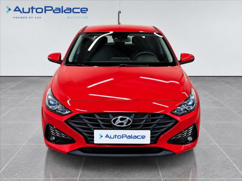 Hyundai i30, 1,0 88 KW COMFORT - fotka 2