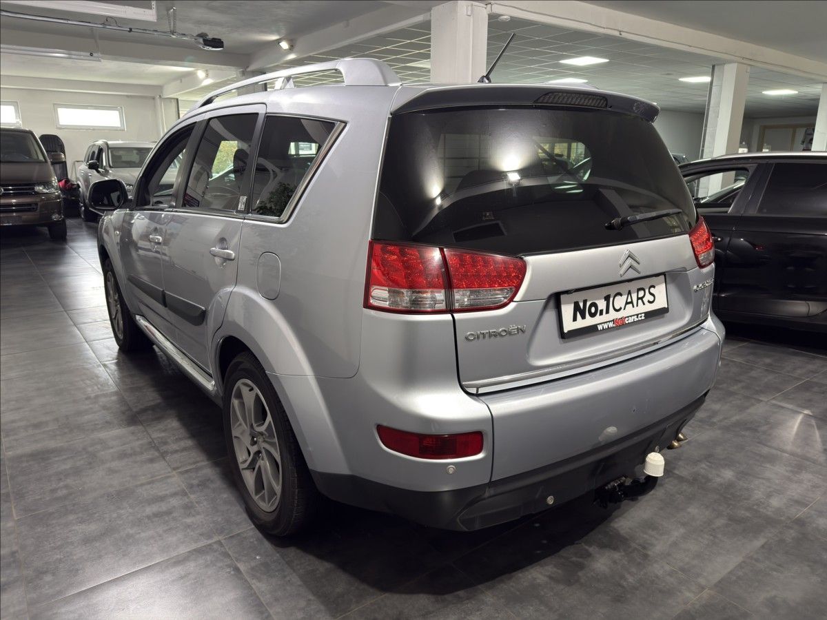 Citroën C-Crosser, 2,2   HDI AWD EXCLUSIVE XENON - fotka 4