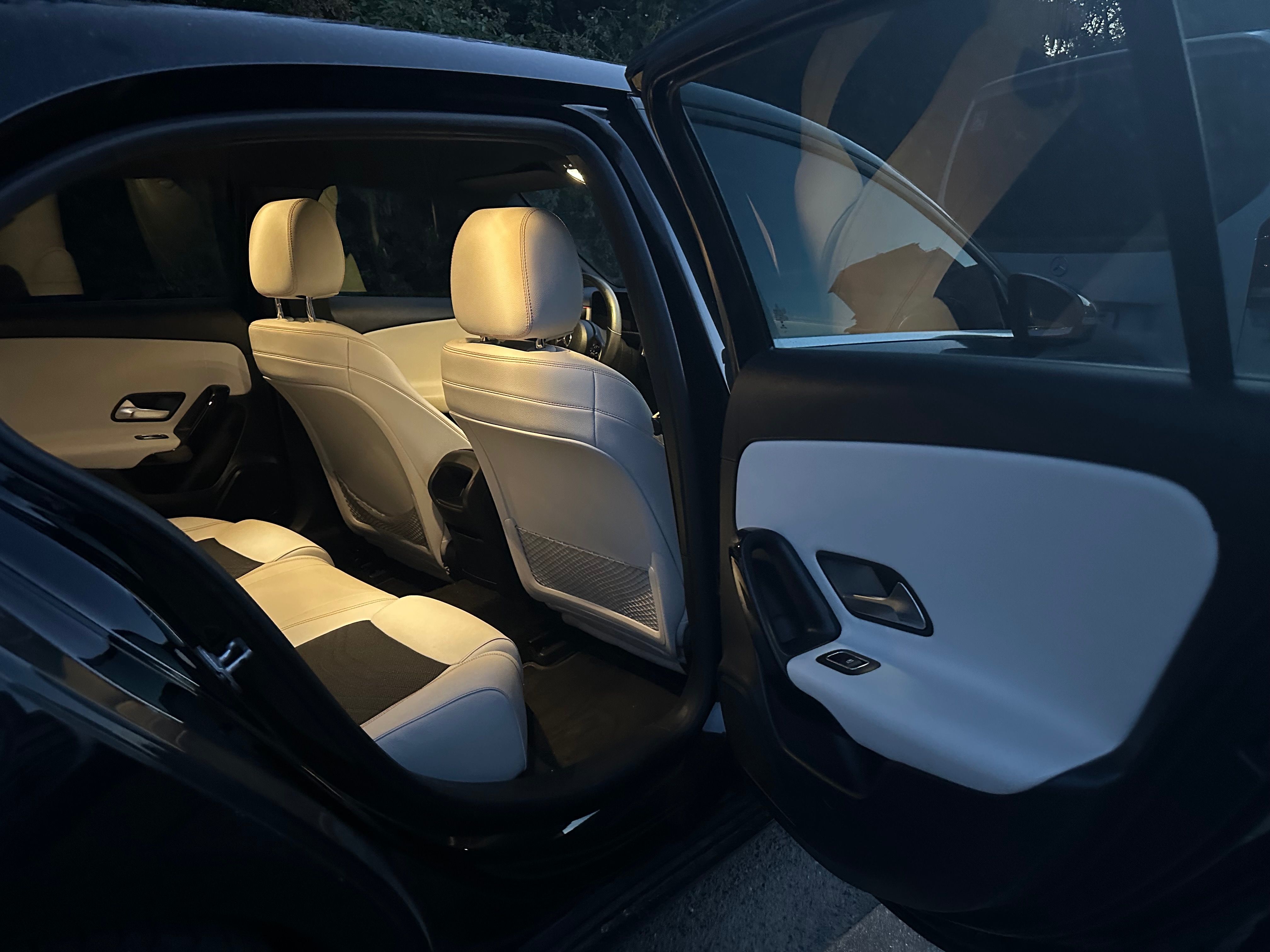 Mercedes-Benz Třídy A, Mercedes-Benz A200 - fotka 6