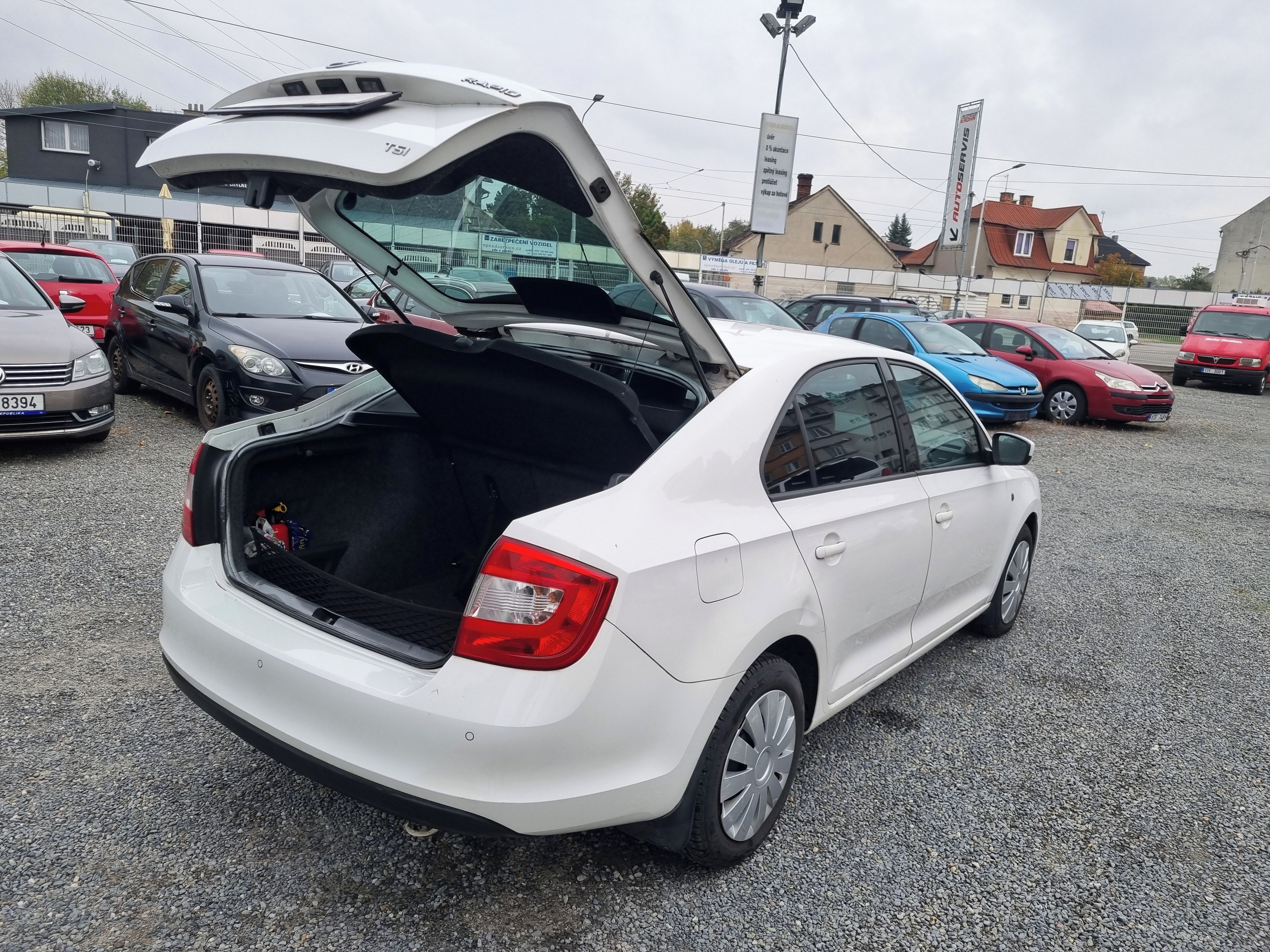 Škoda Rapid, 1.2 TSi Klimatizace - fotka 5