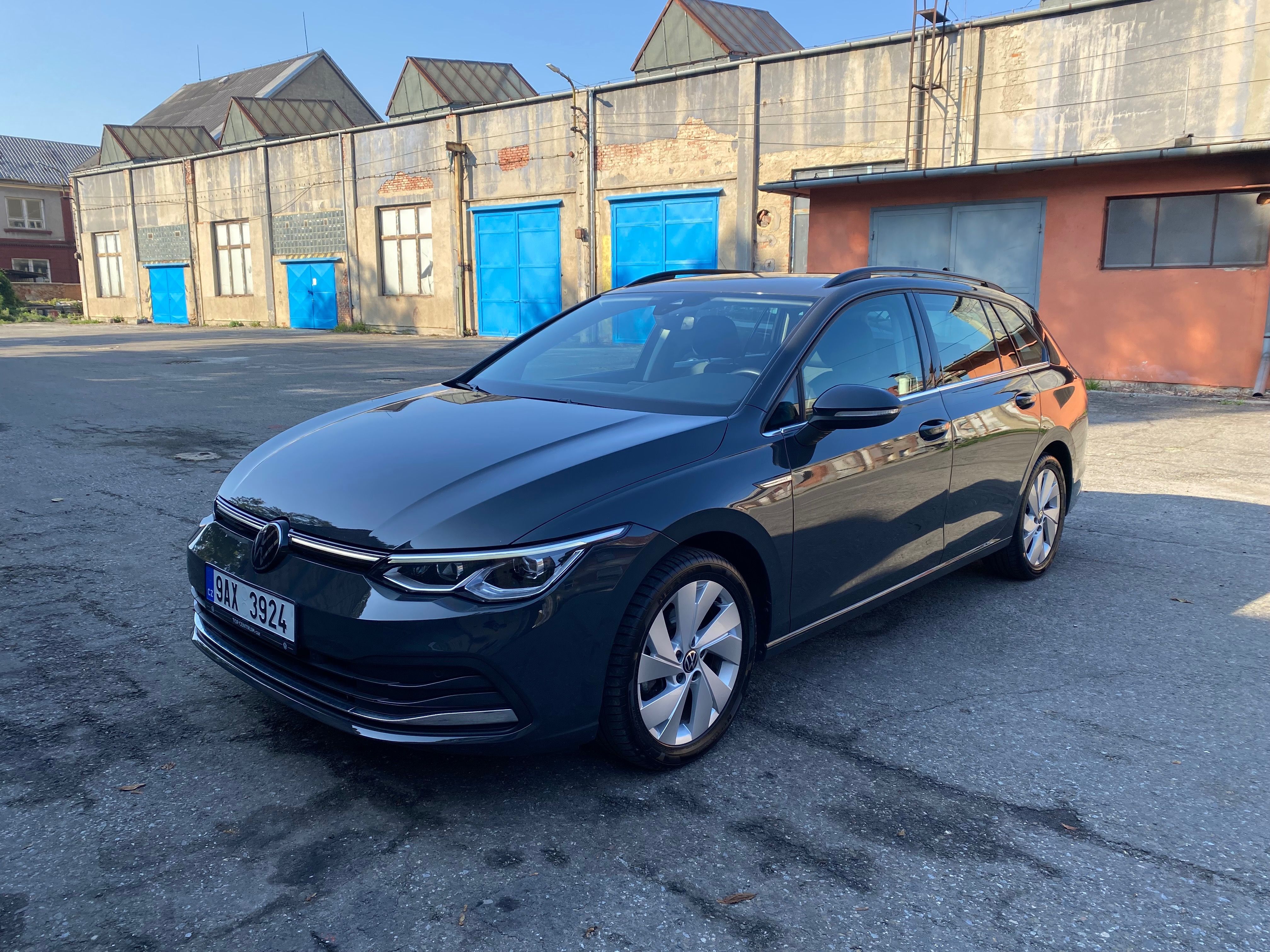 Volkswagen Golf, Style 1.5TSI 110kW ČR 1MAJ DPH - fotka 2