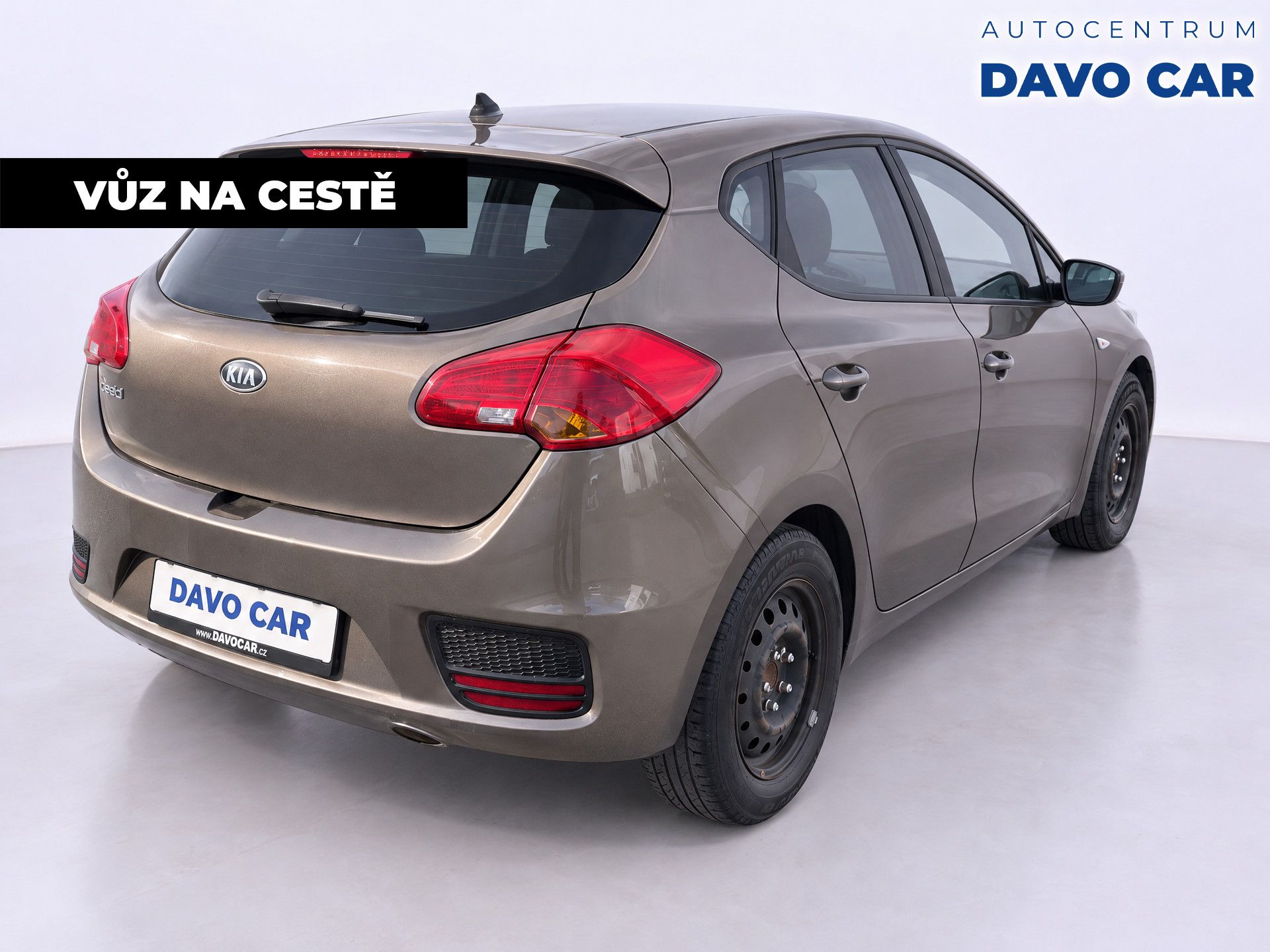 Kia Cee´d, 1,4 CVVT 74kW Cool CZ 2Maj DPH - fotka 5