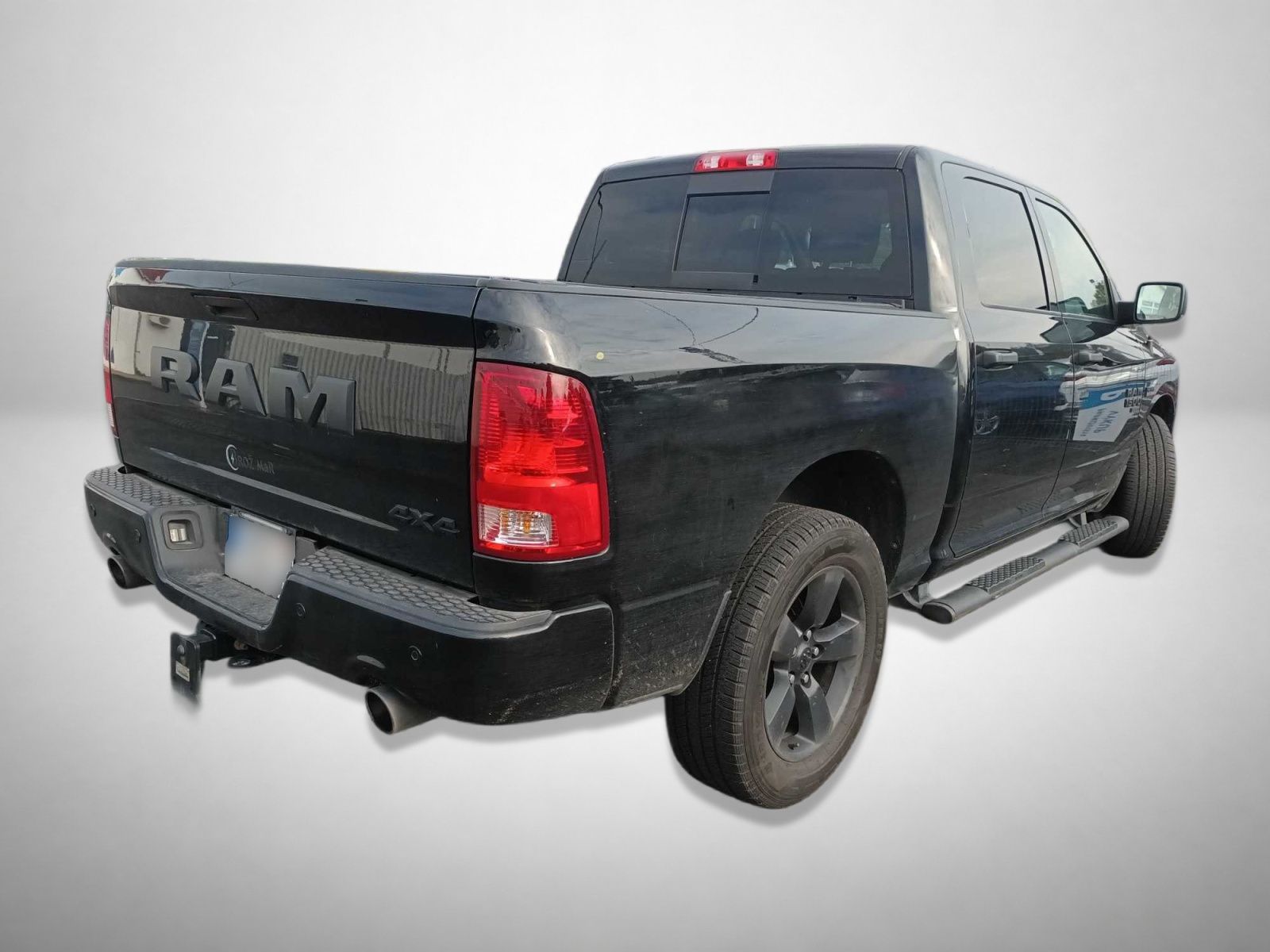 RAM 1500, 5.7 V8 Hemi, 4X4, Automat - fotka 2