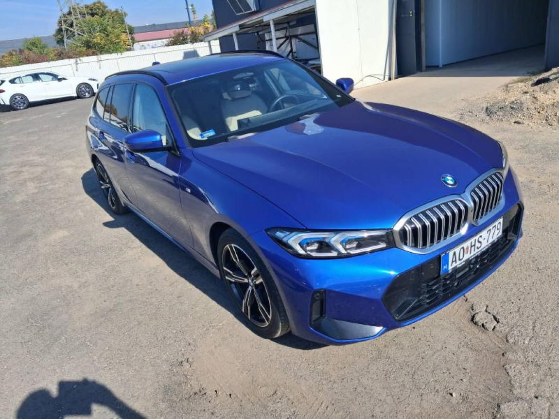 BMW Řada 3, 330d xDrive Touring - fotka 3