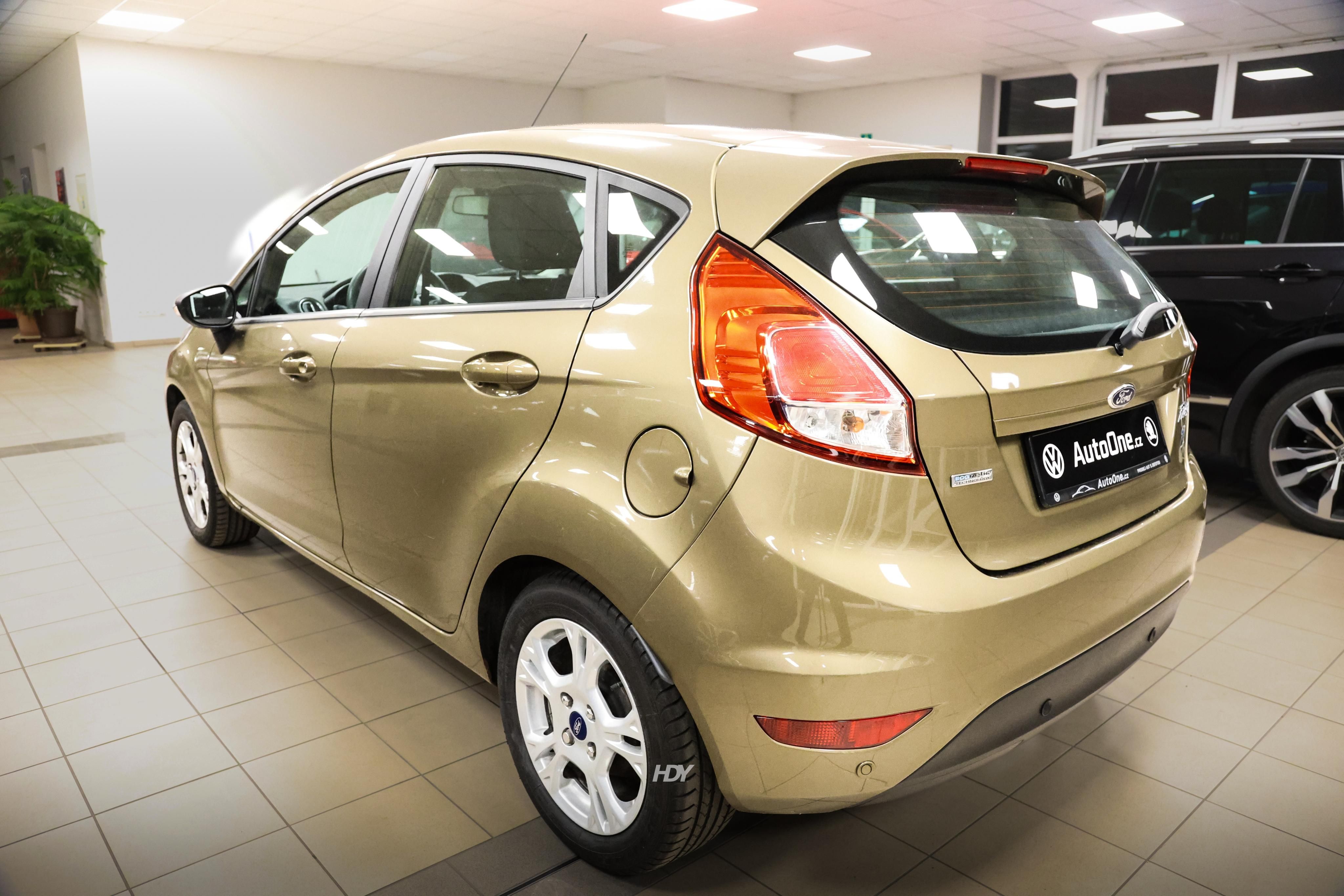 Ford Fiesta, 1.0 59kW Digi Klima 33000KM - fotka 5