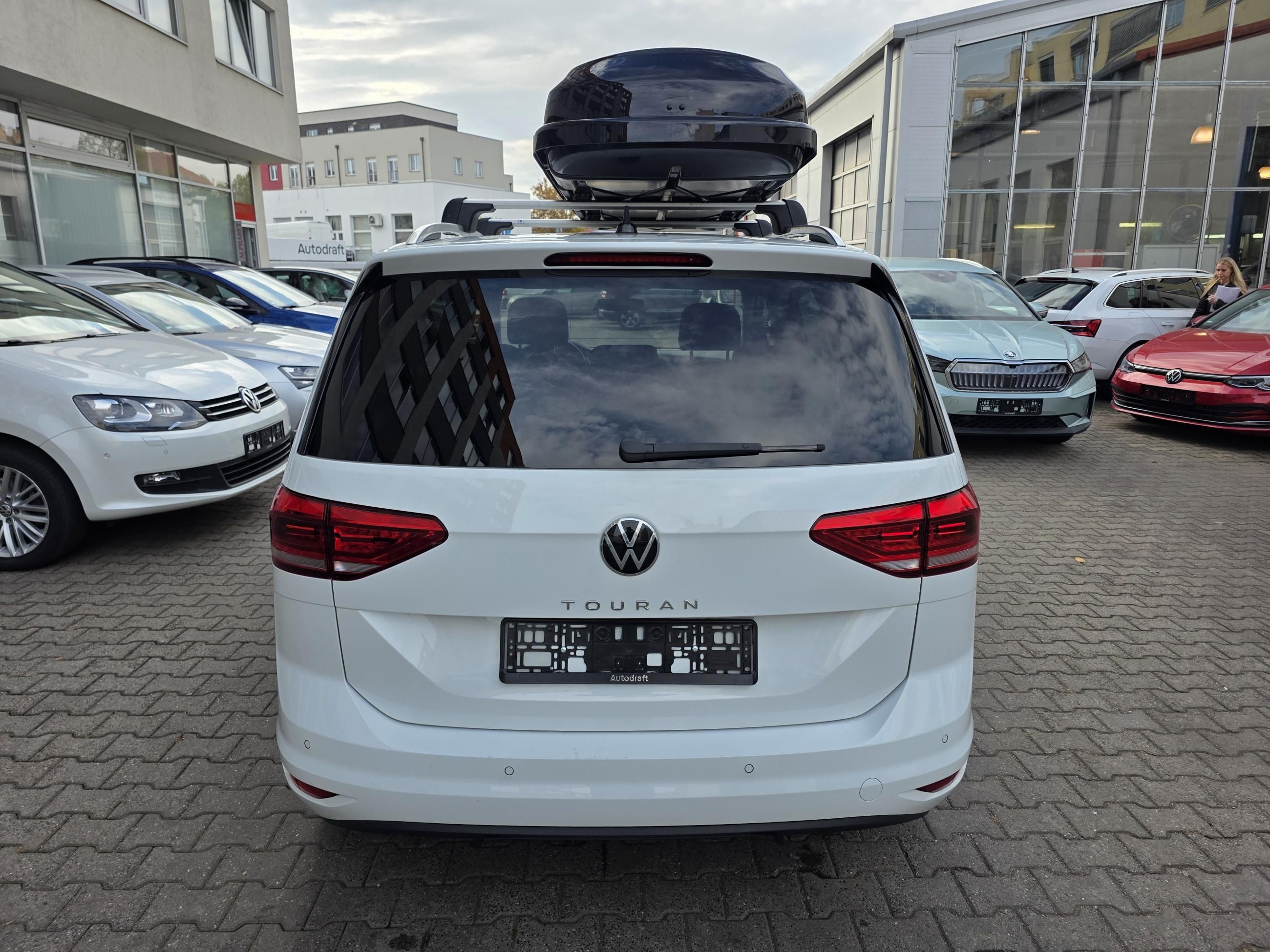 Volkswagen Touran, 1.5 TSI 110kW DSG Masáže - fotka 5
