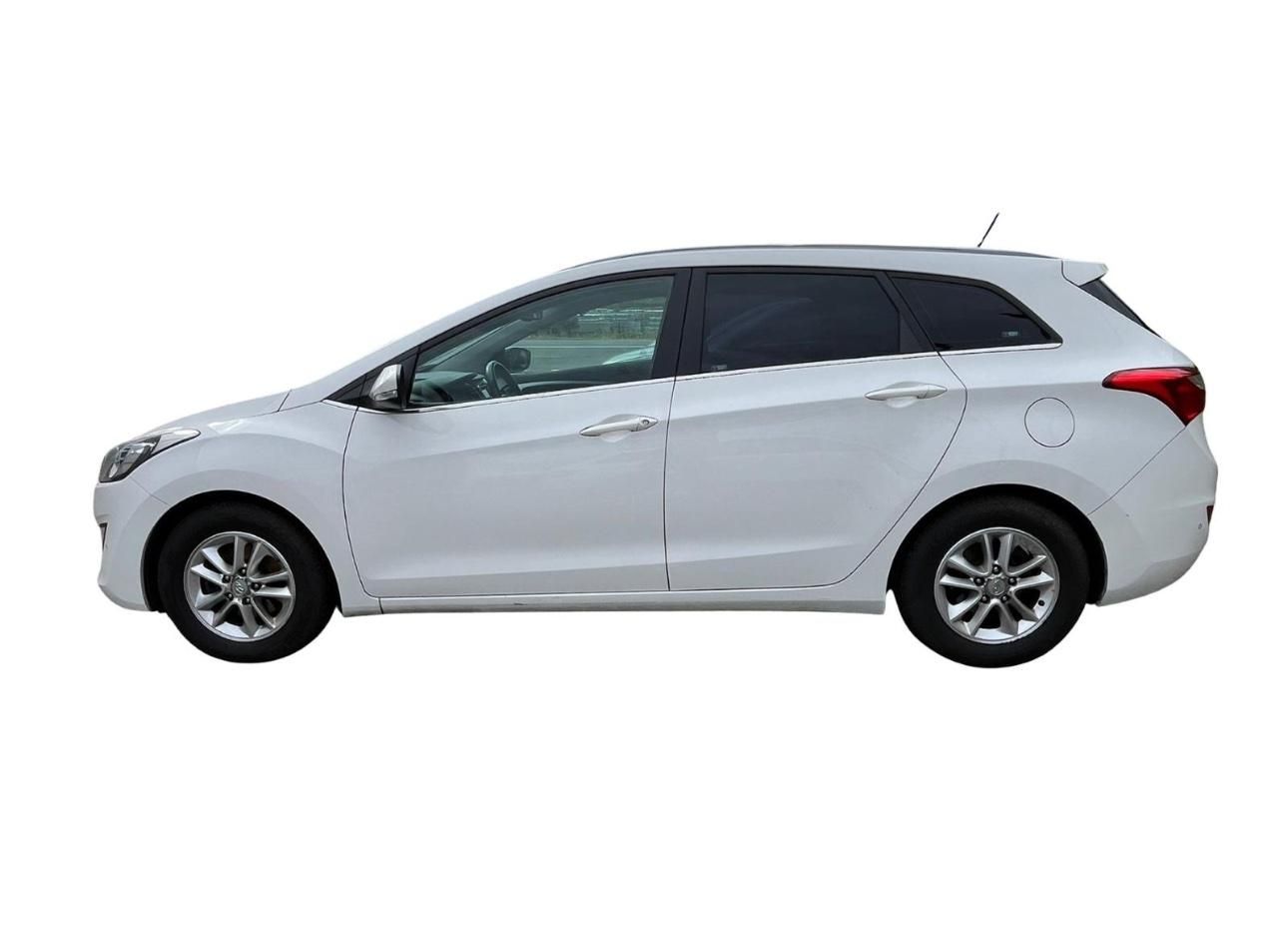 Hyundai i30 - fotka 2