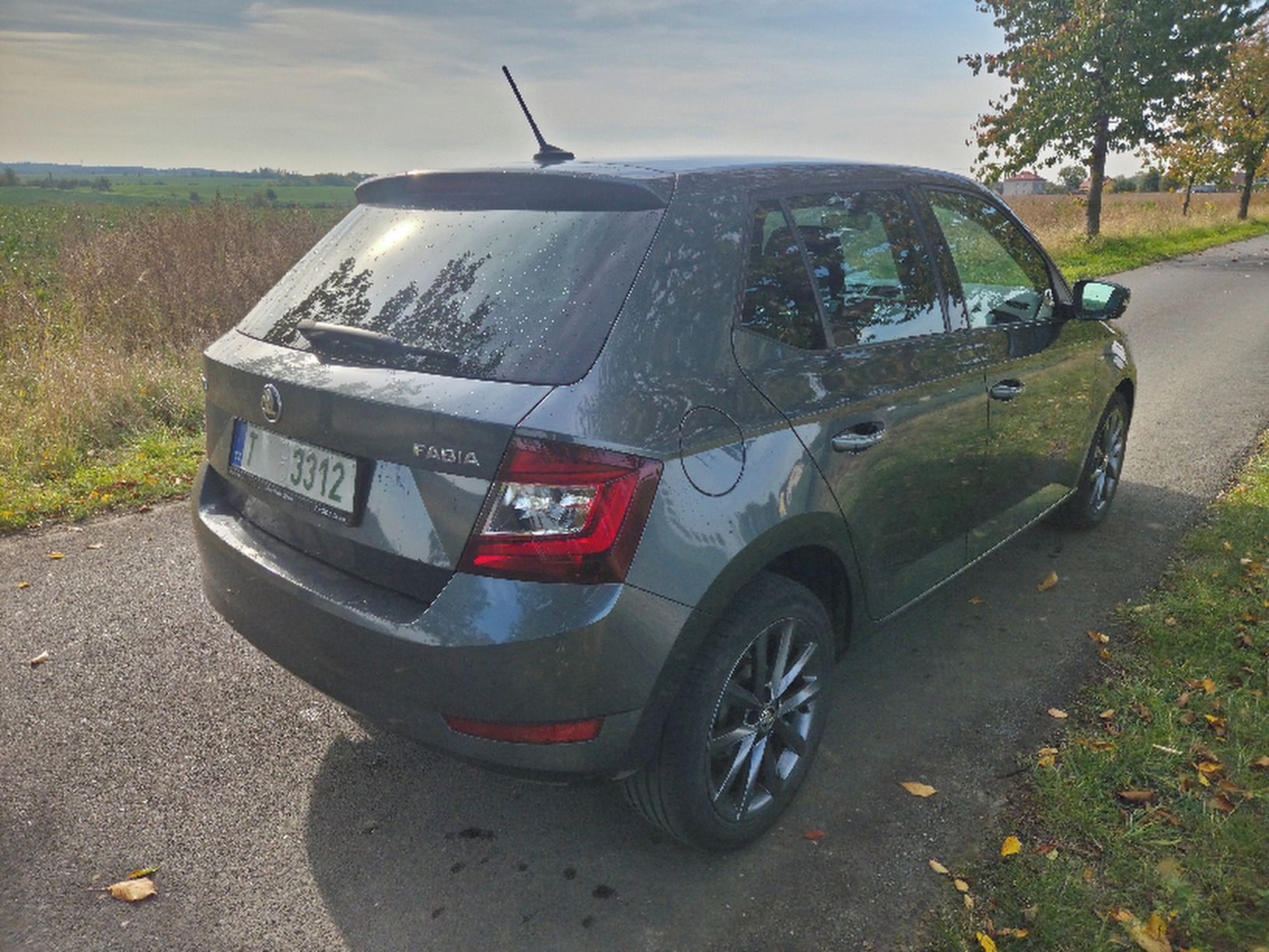 Škoda Fabia - fotka 4