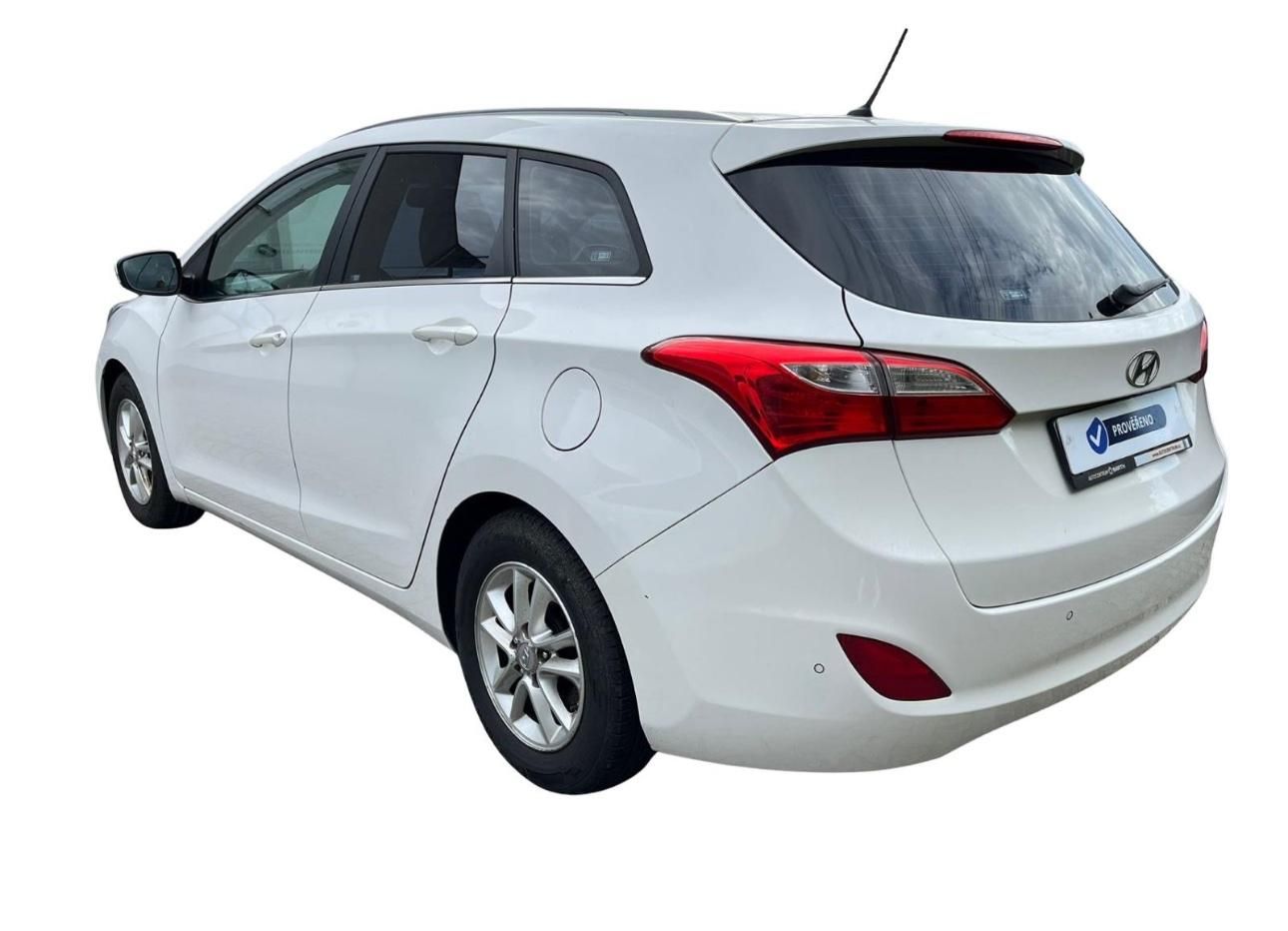 Hyundai i30 - fotka 3