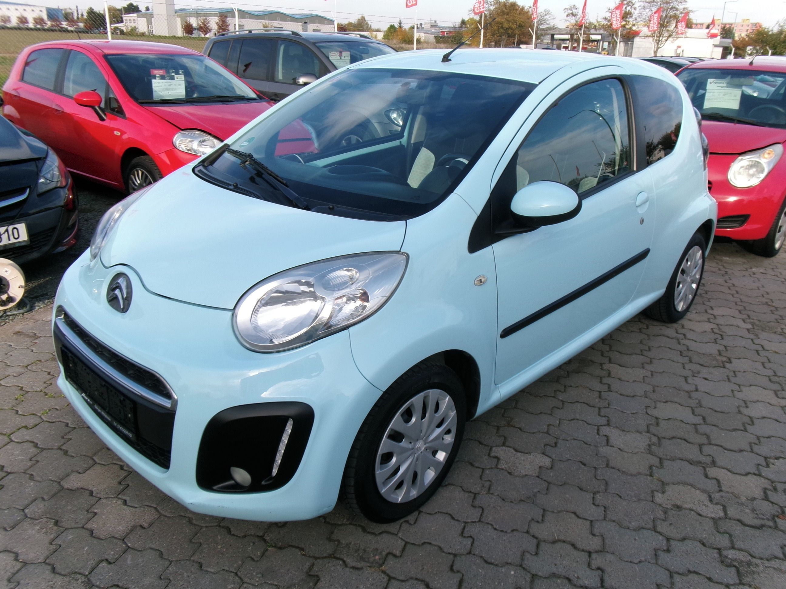 Citroën C1, 1.0i 50kw,klima,serviska - fotka 3