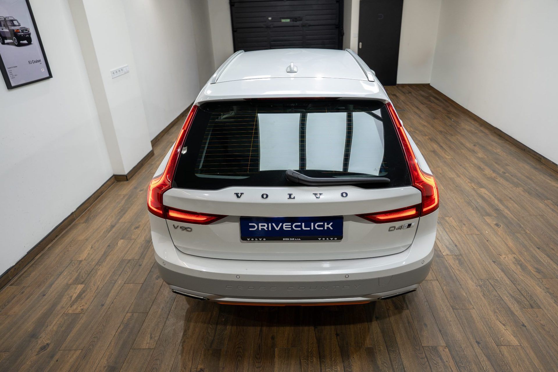 Volvo V90, Cross Country 2.0 140 kW - fotka 5