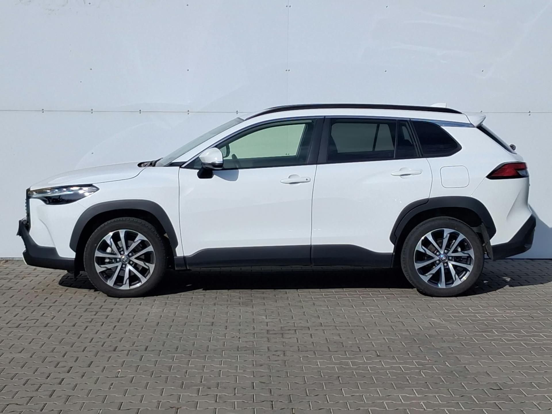 Toyota Corolla Cross, 2.0 HSD e-CVT Style AWD - fotka 3