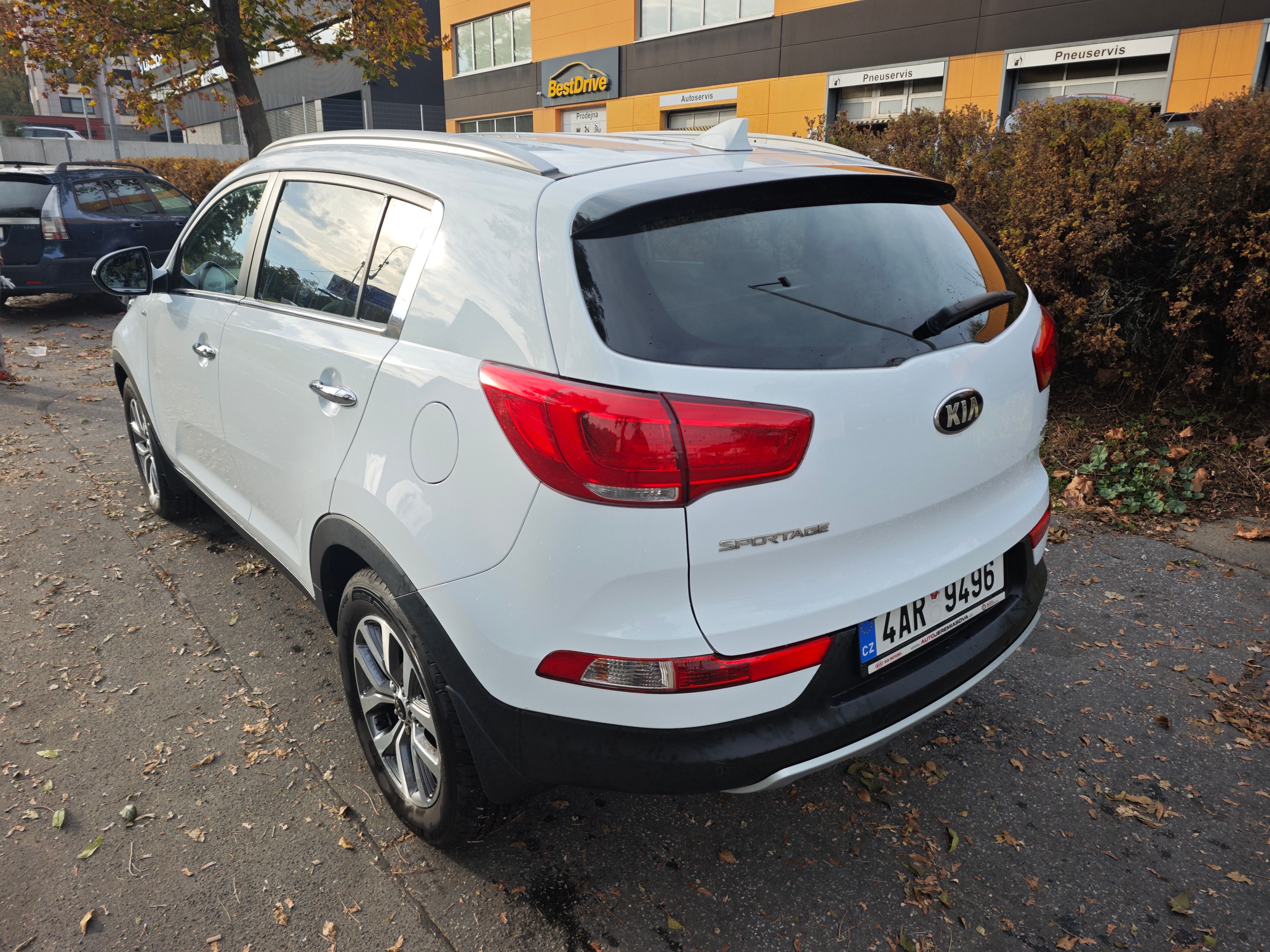 Kia Sportage, 2.0CRDi, 4x4, AWD, servisováno - fotka 5