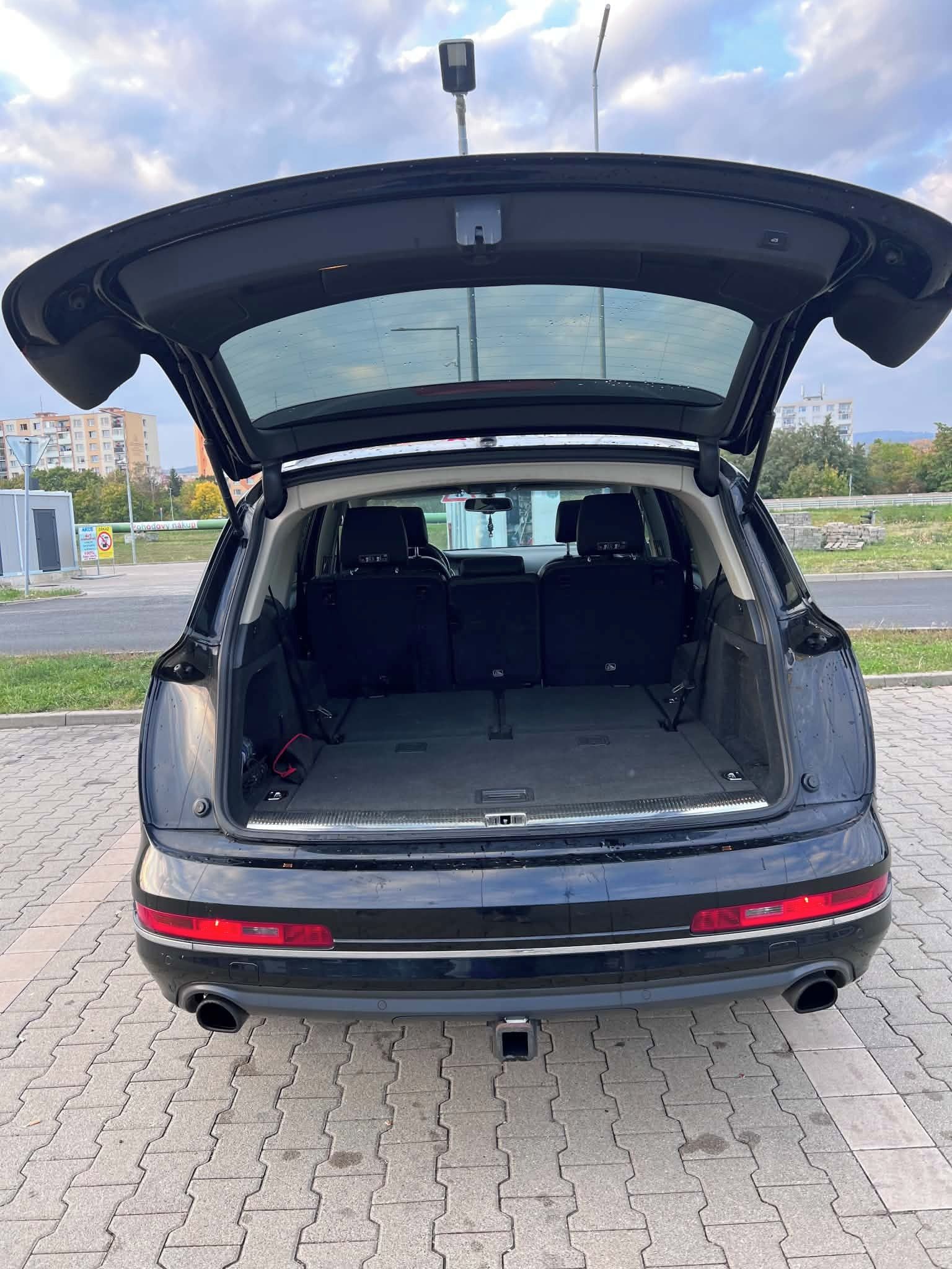 Audi Q7 - fotka 6