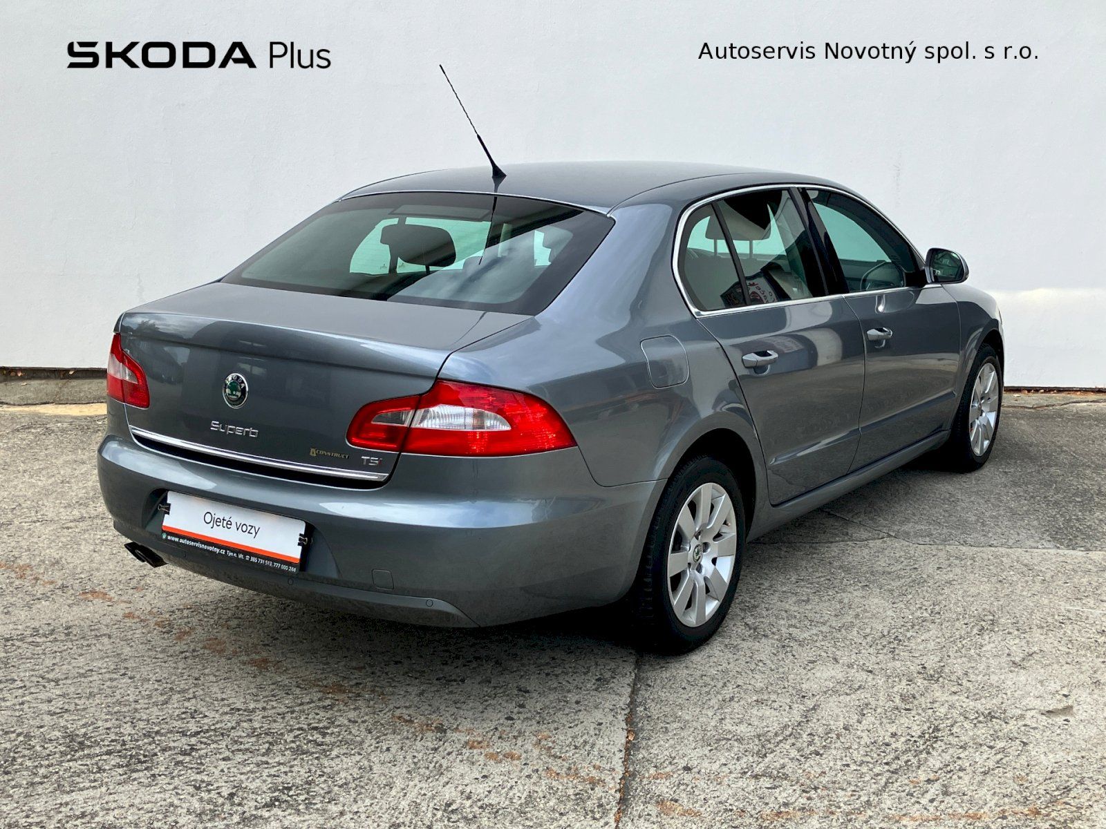 Škoda Superb, 1.8 TSI / 118 kW DSG Ambition - fotka 2