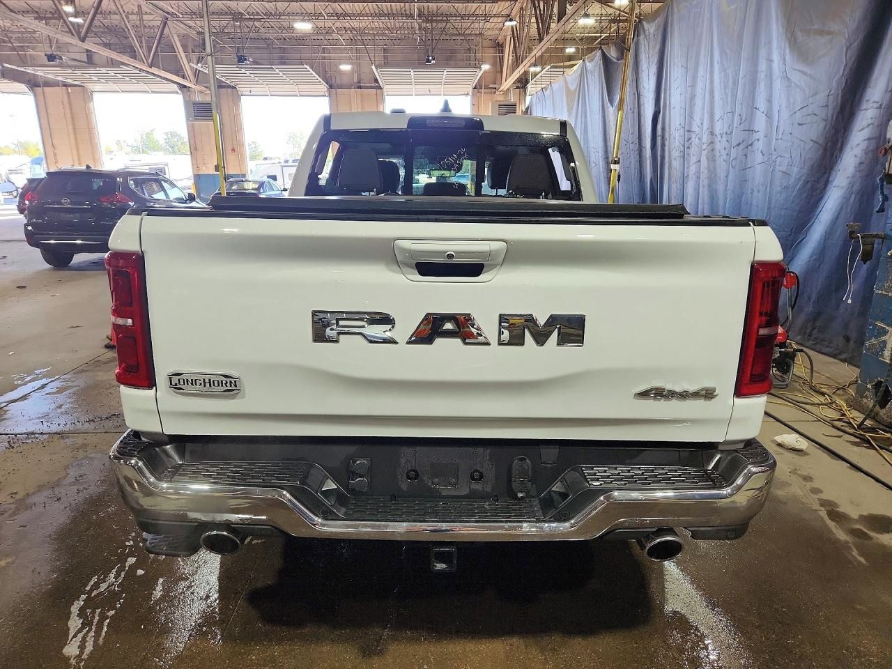 RAM 1500, Auto na cestě - fotka 6