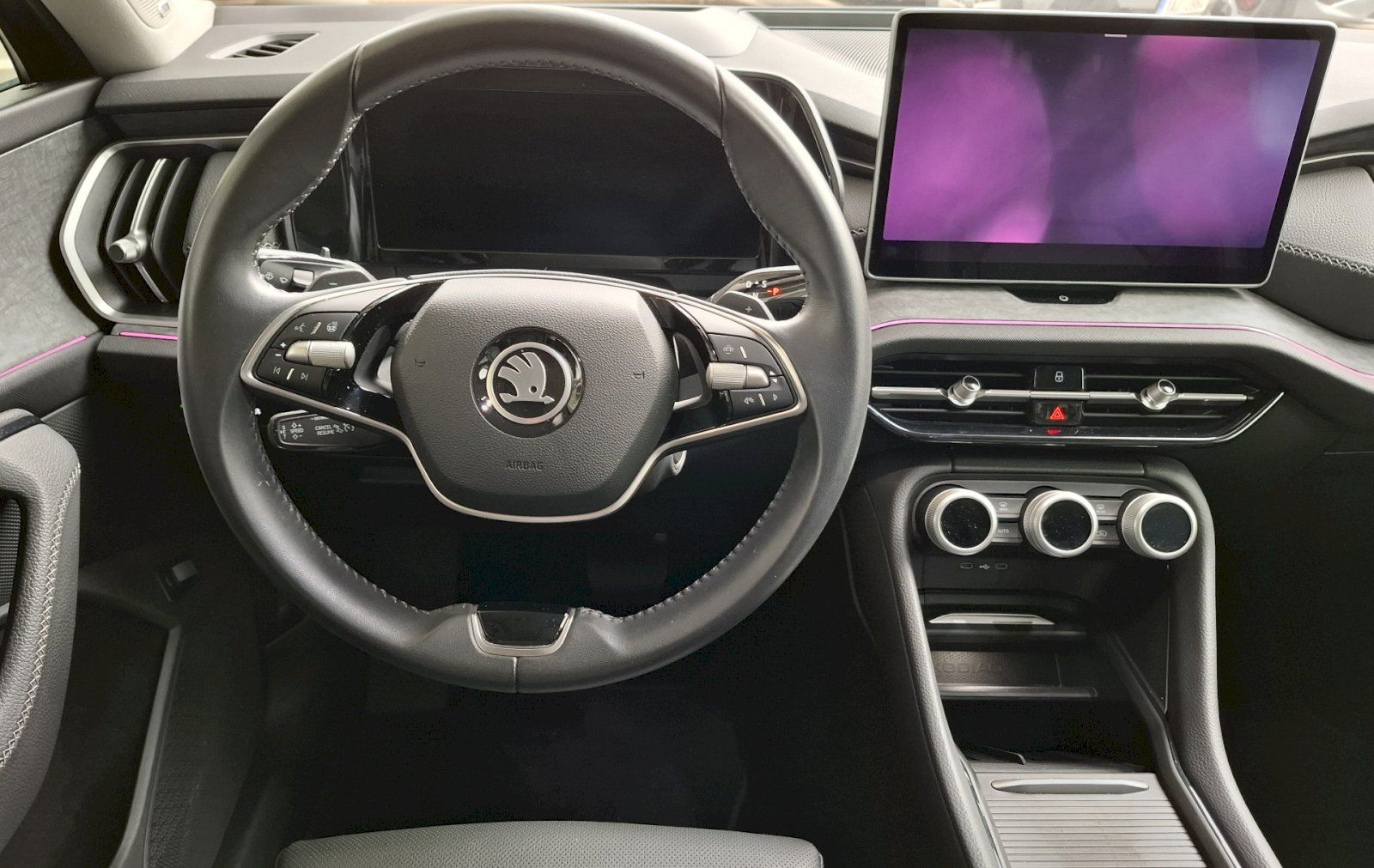Škoda Kodiaq, EXCLUSIVE SELECTION 4X4 TD 142 - fotka 5