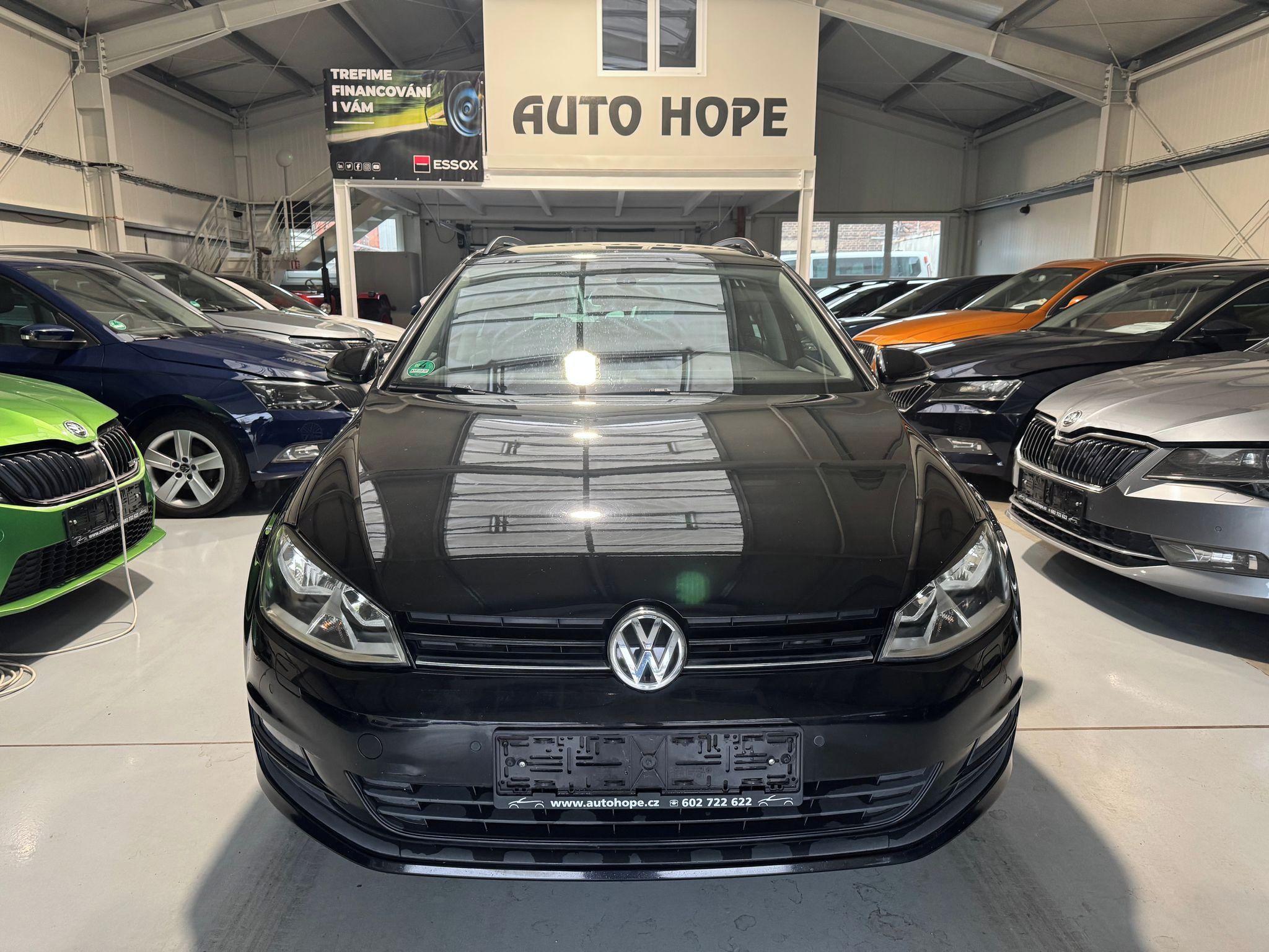 Volkswagen Golf, Variant 1,6 TDi Cup - fotka 2