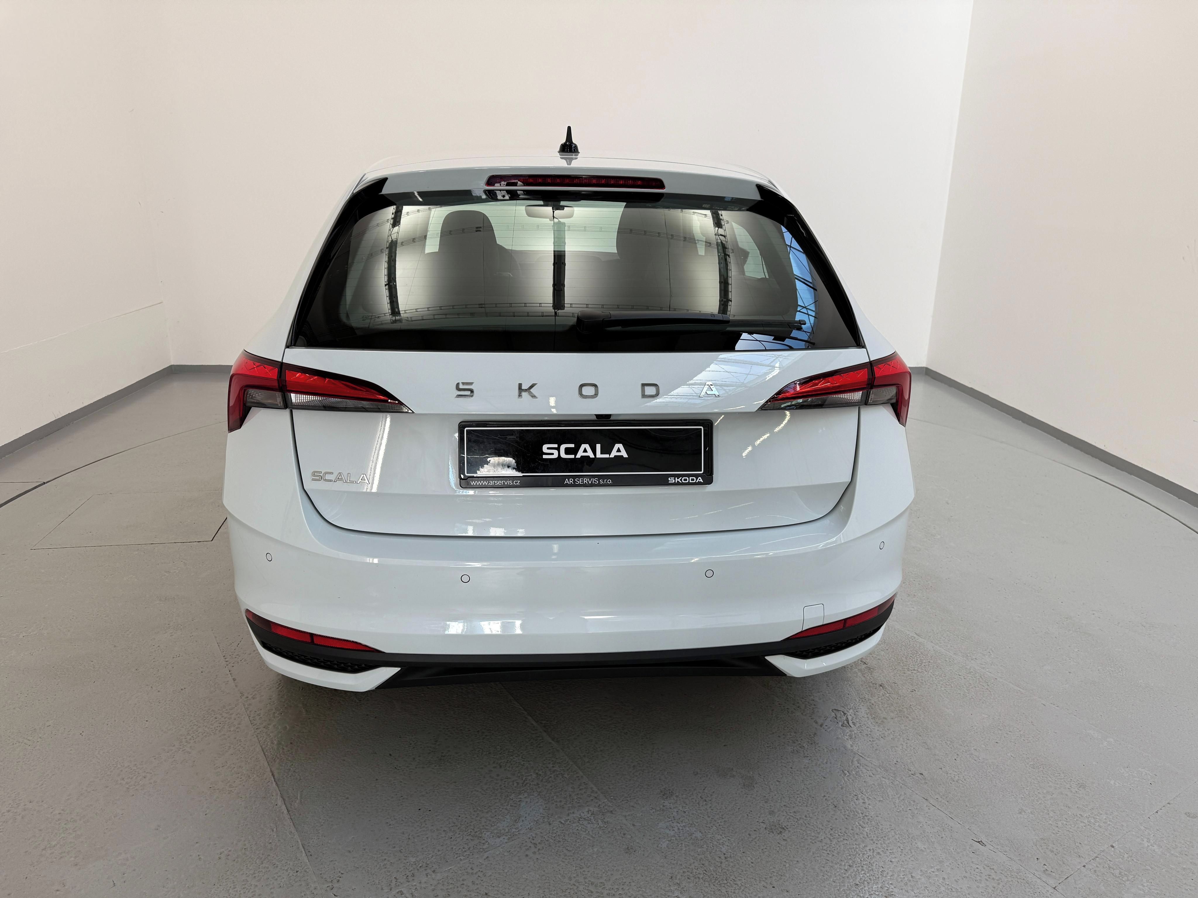 Škoda Scala, Classic 1,0 TSI 85 kW 7 DSG - fotka 4