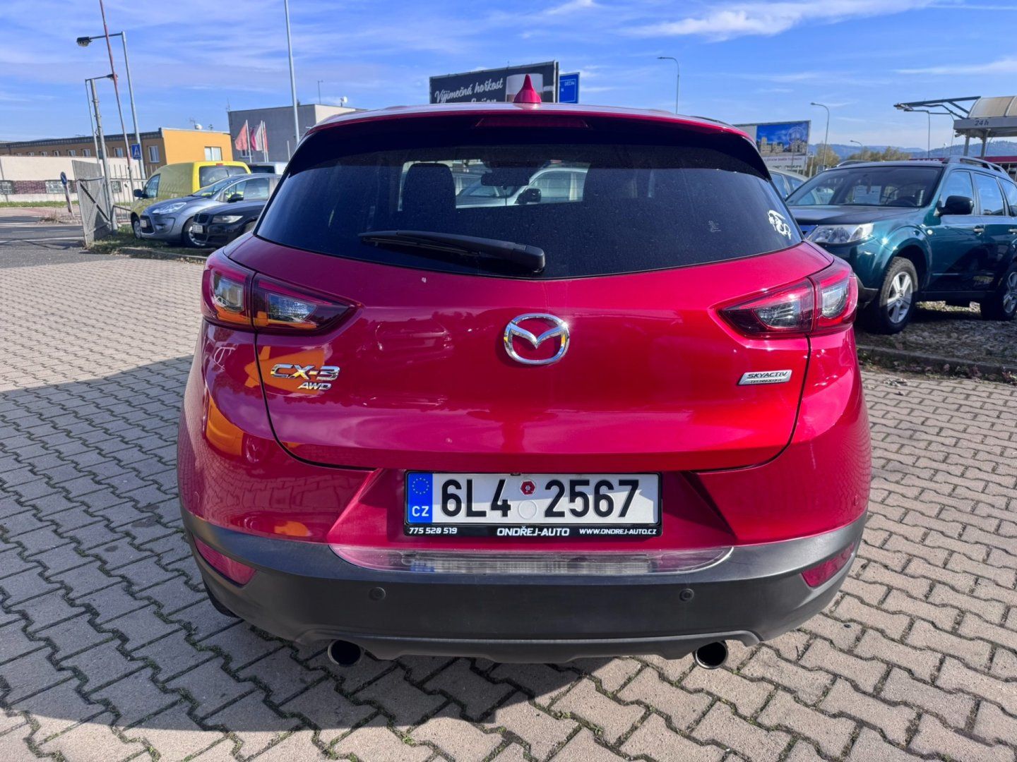 Mazda CX-3, 2,0i 110 KW TOP REVOLUTION 4X4 - fotka 5
