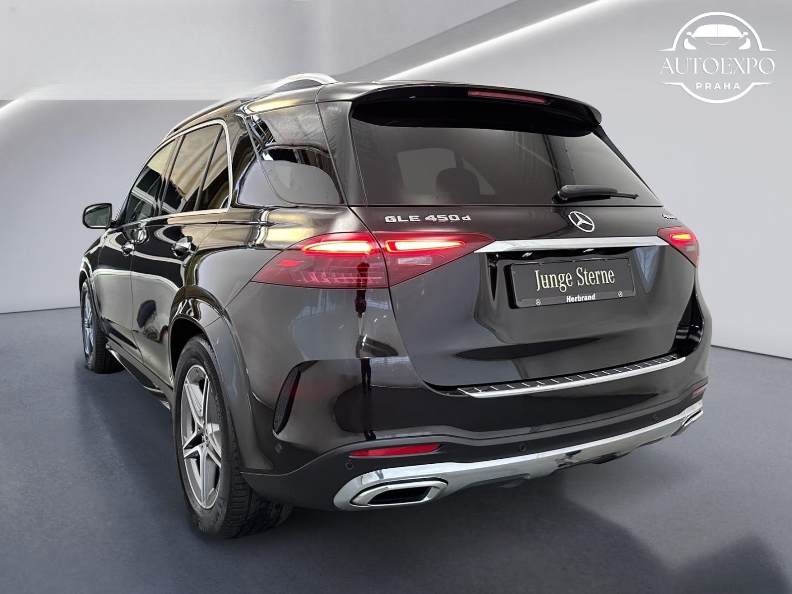 Mercedes-Benz GLE, 450d 4M AMG Line  AIRMATIC* - fotka 4