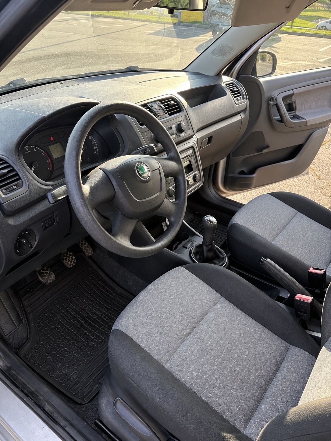 Škoda Fabia, 1.2HTP - fotka 3